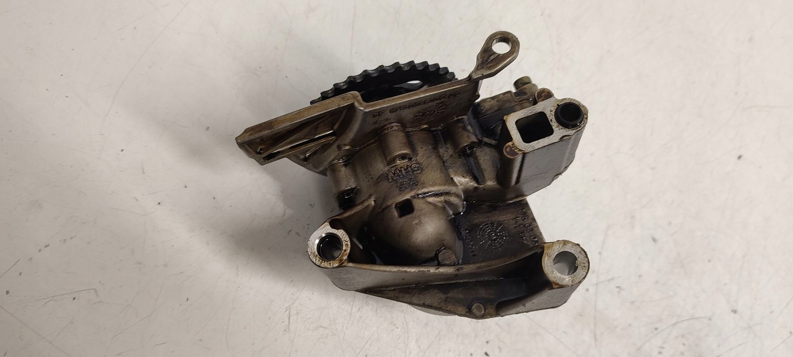 ölpumpe VW Polo 9N 1,2 12V AZQ