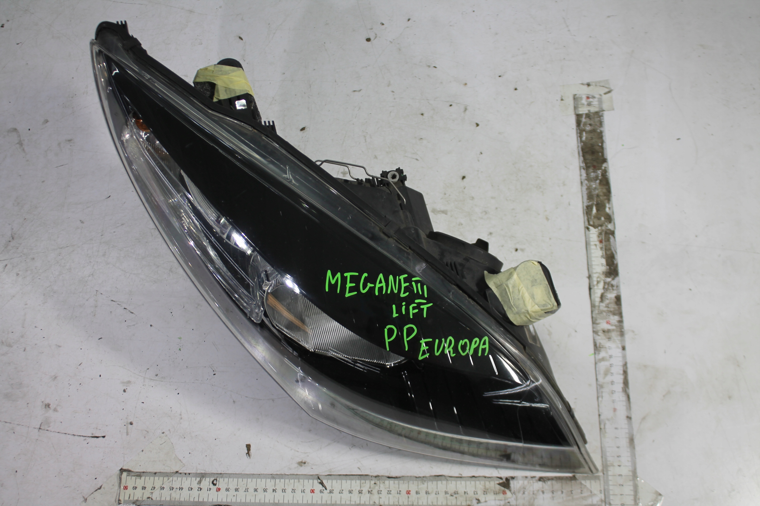 light right front MEGANE III LIFT EU 12-15