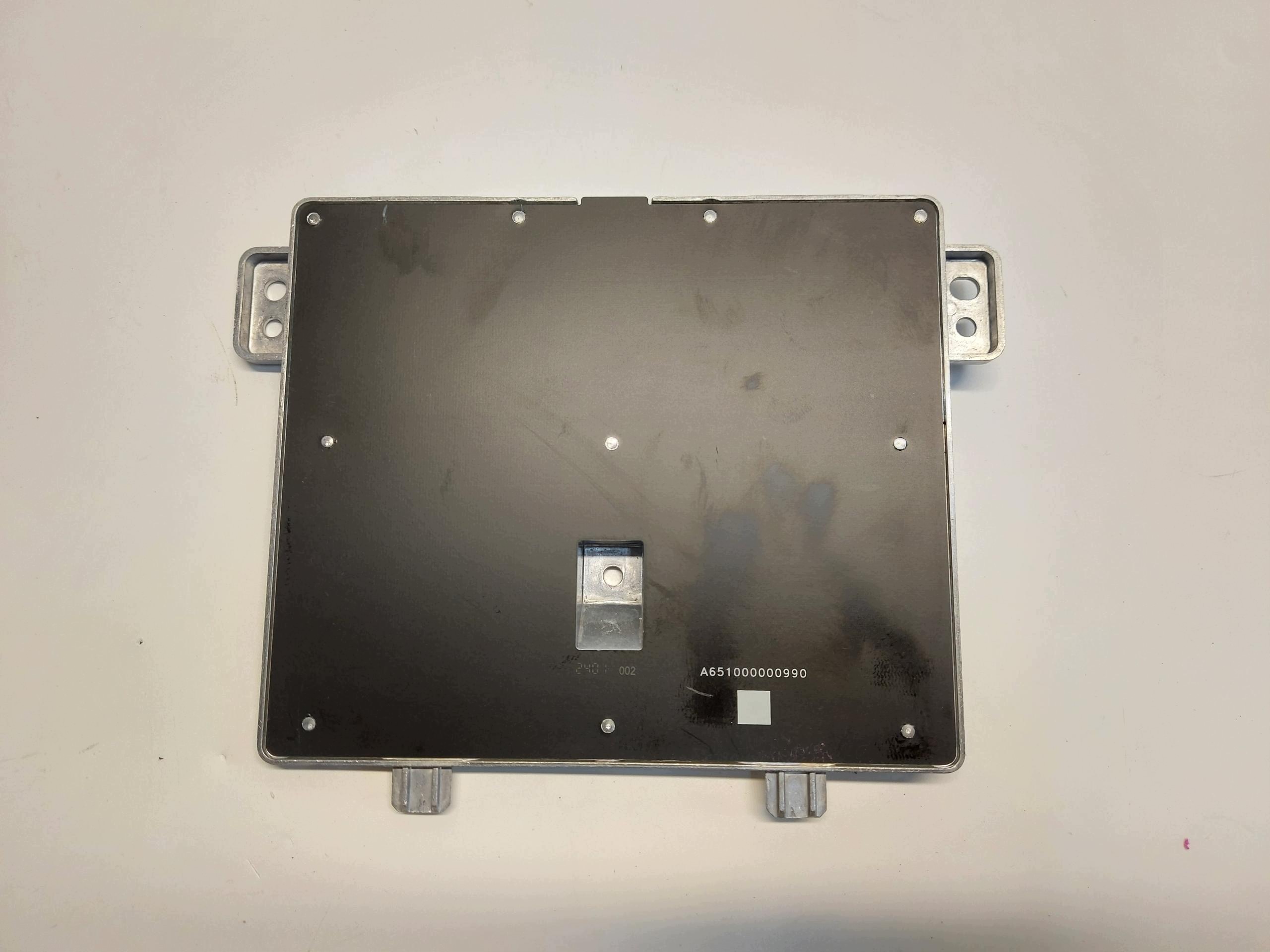 TESLA MODEL Y 2024r LADOWARKA INDUKCYJNA 1755100-10-D