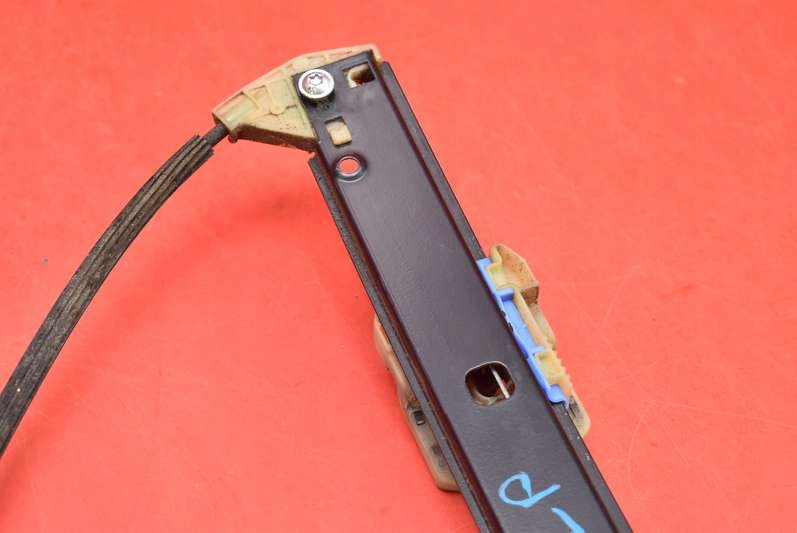 window regulator left front EU 8K0837461A AUDI A4 B8 07-11