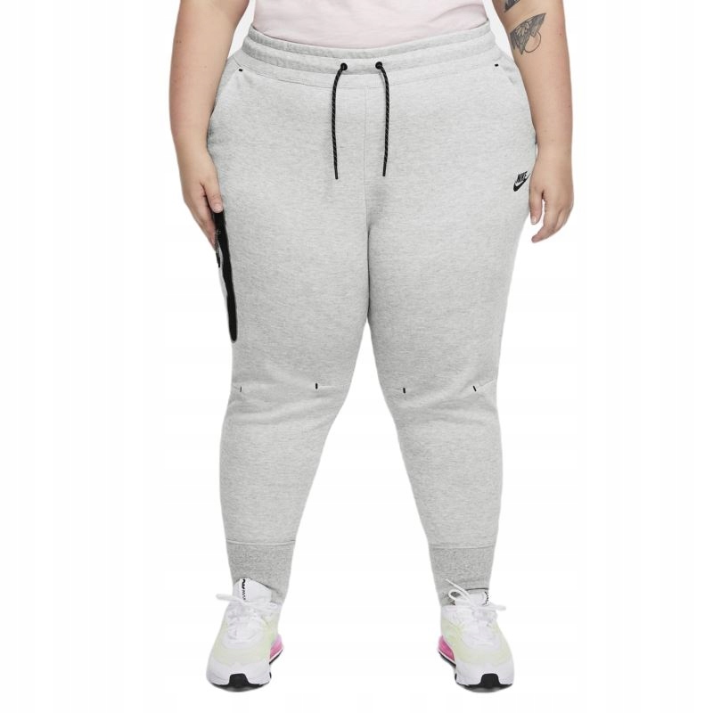 Nike Sportswear Tech Fleece (nadměrná velikost) DA2043-063 1X