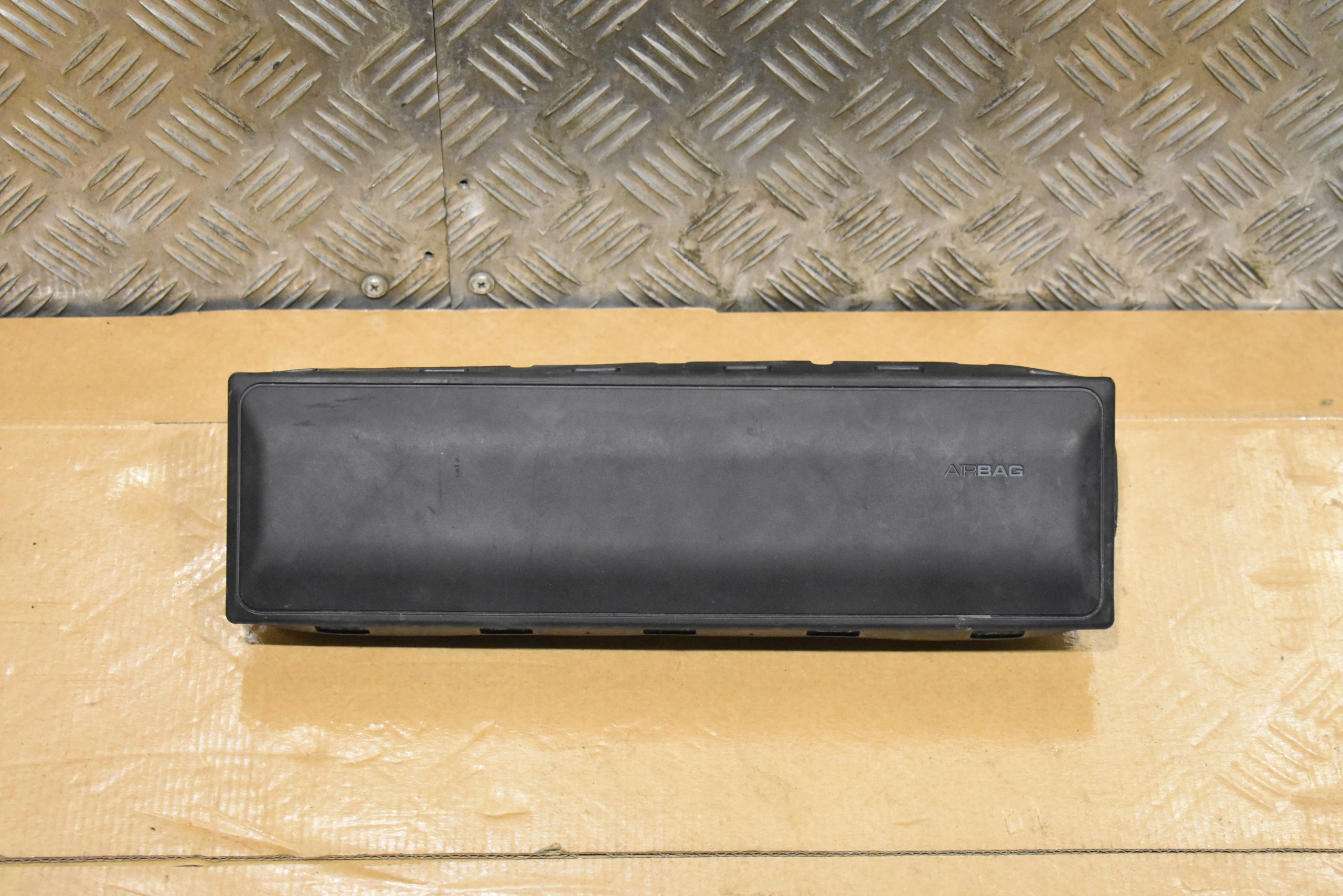airbag airbag knee right PORSCHE CAYENNE 9Y 1