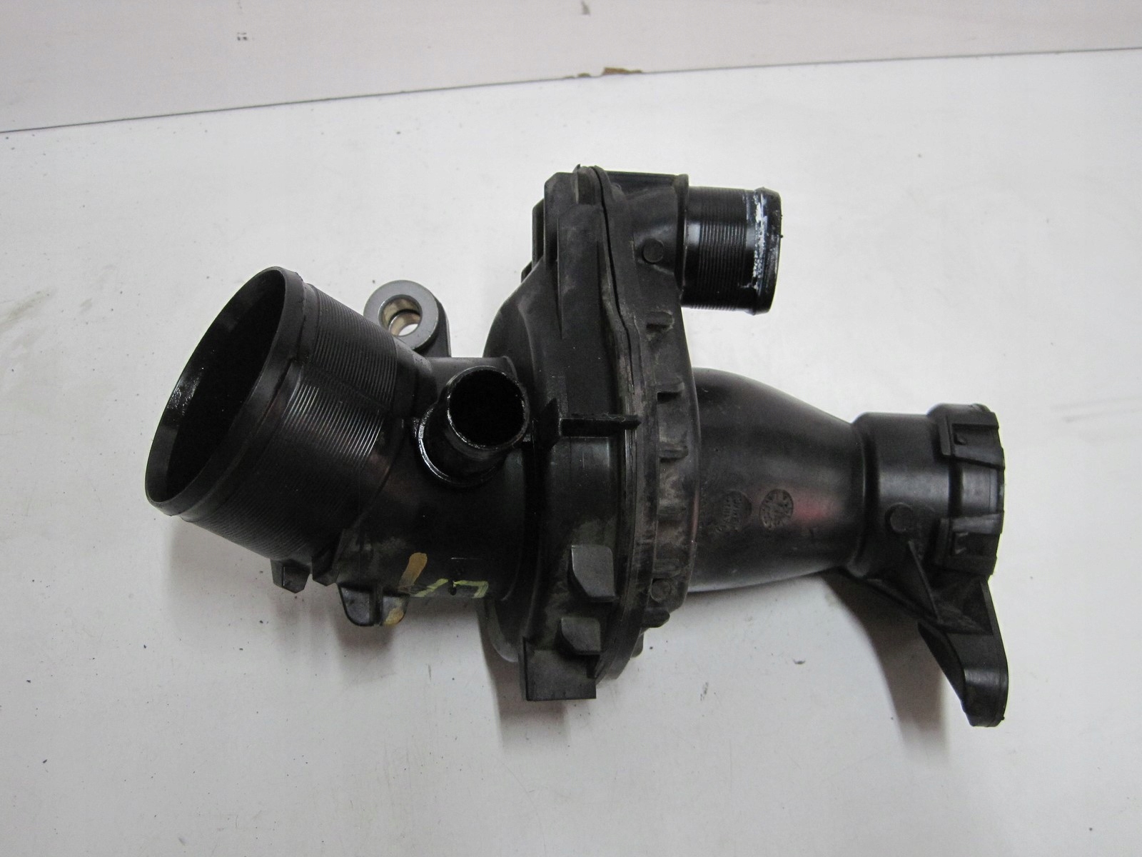 hose pipe RENAULT 165761844R