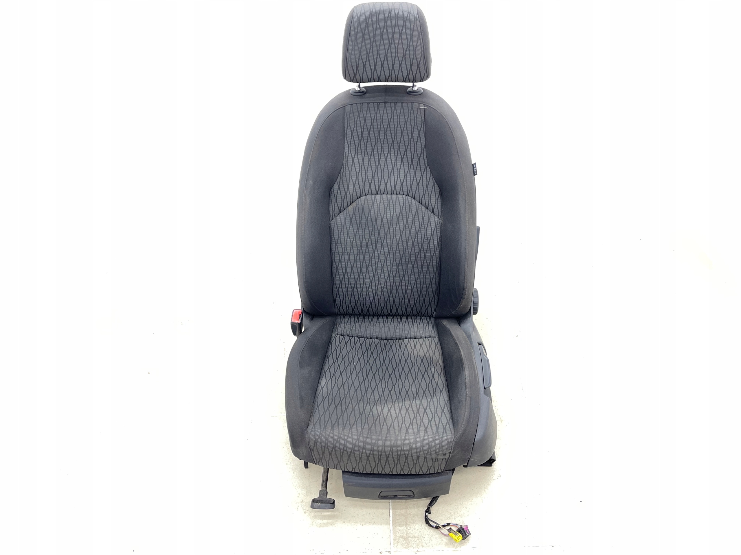 seat left front front driver´s SEAT LEON III 5F 5D HB MATERIAL