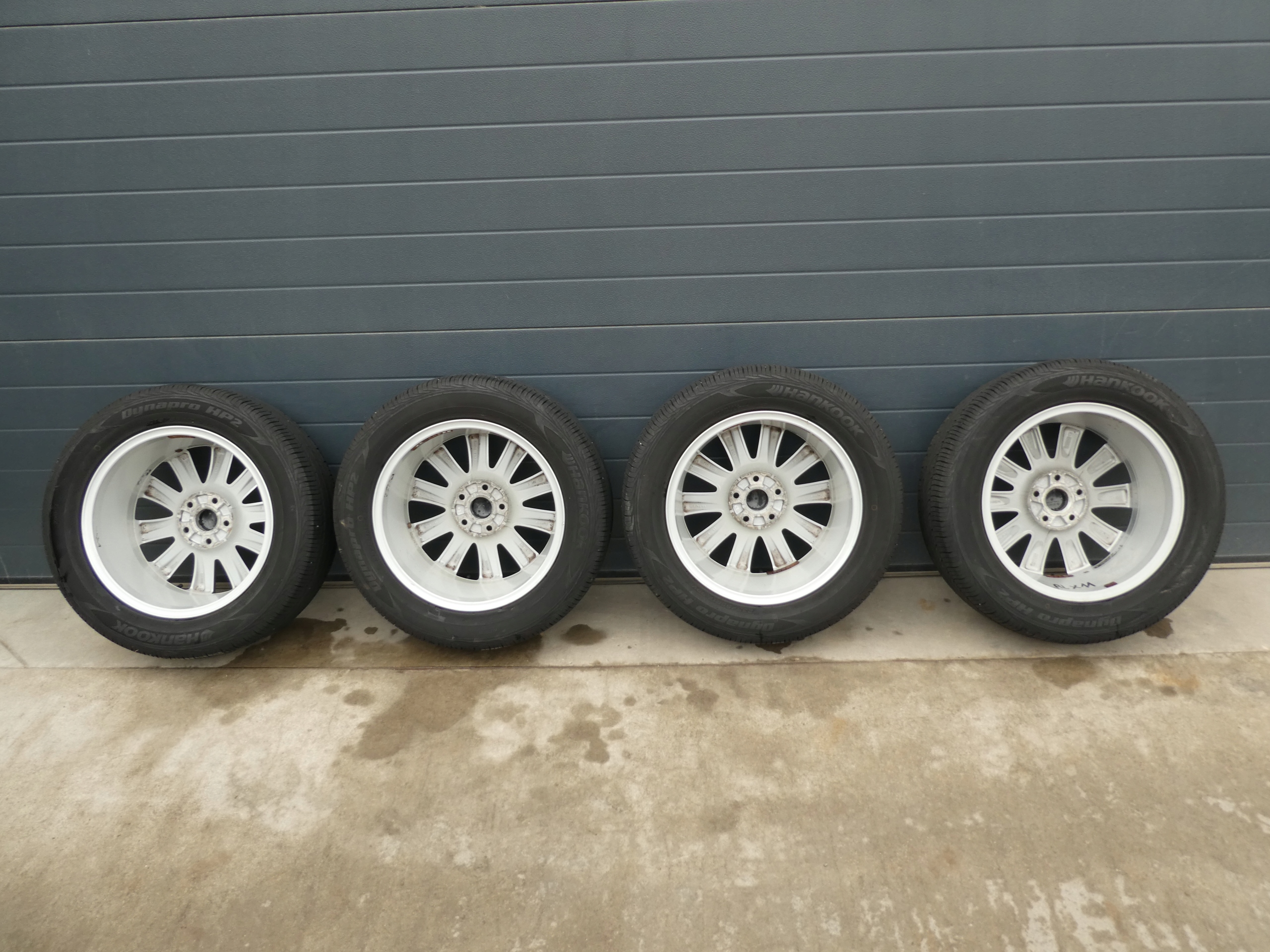 4X wheels discs tyres VW 5N0601025M 2017R