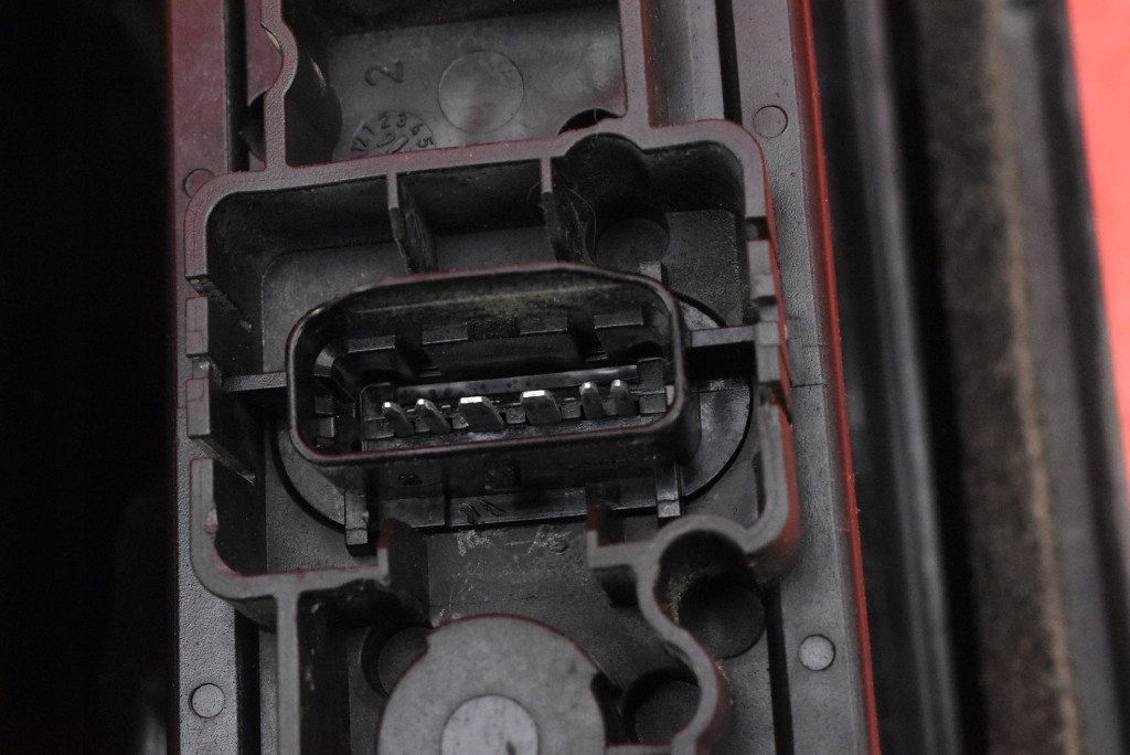 light lights rear part rear. KOMPLET RENAULT MASTER 3 III LIFT 10-24