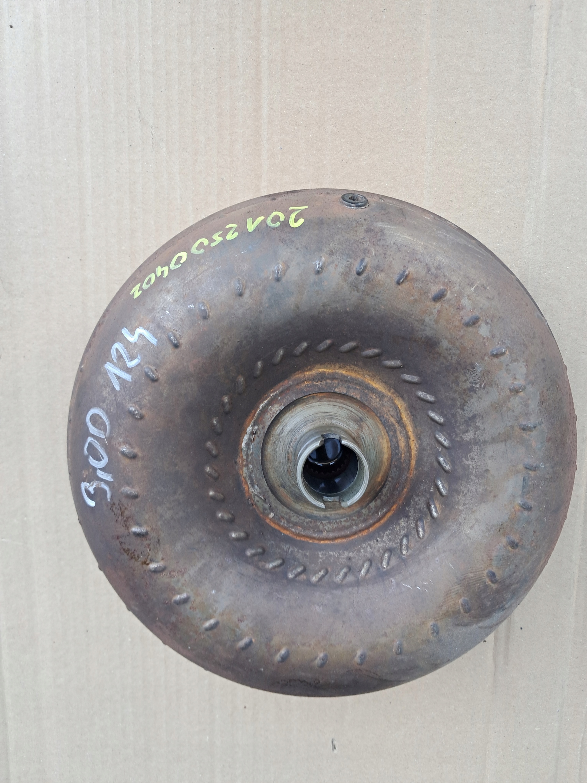 kvačilo hidromjenjač MERCEDES W124 3,0D 2012500402