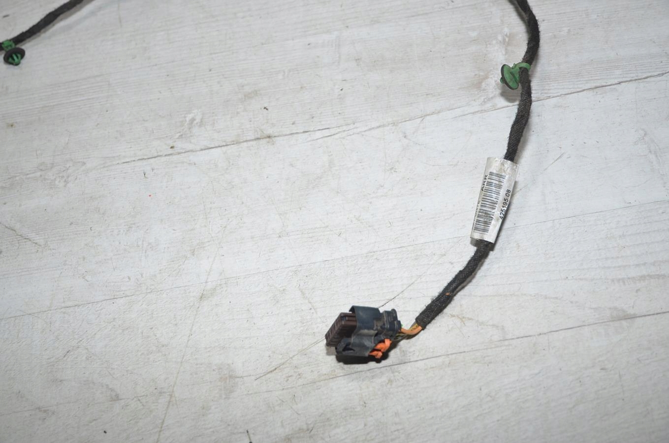 bundle door right rear part Peugeot 2008 14r