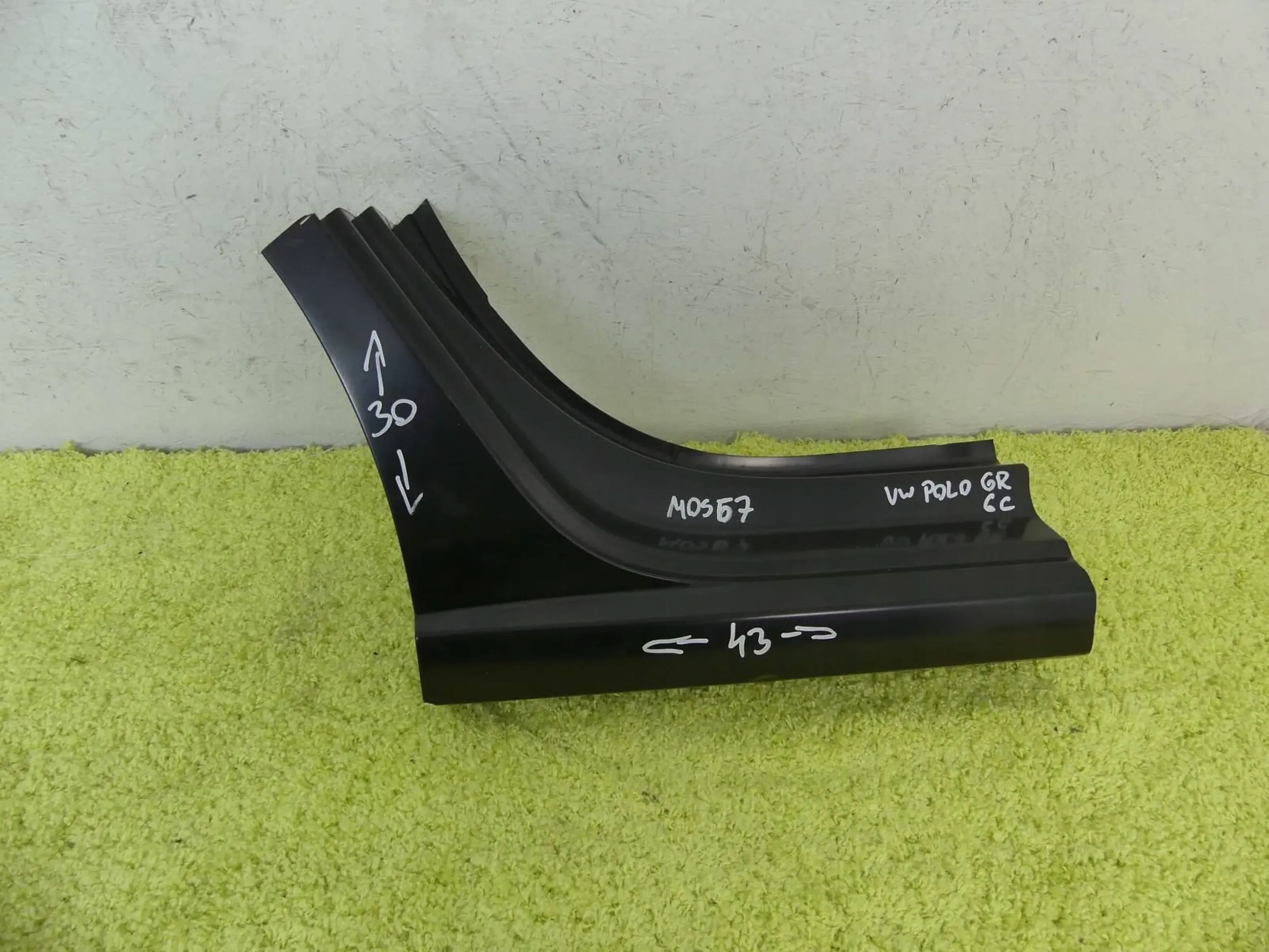 Próg Zejście Poszycie Kolanko Vw Polo 6R 6C 09-17r Prawy