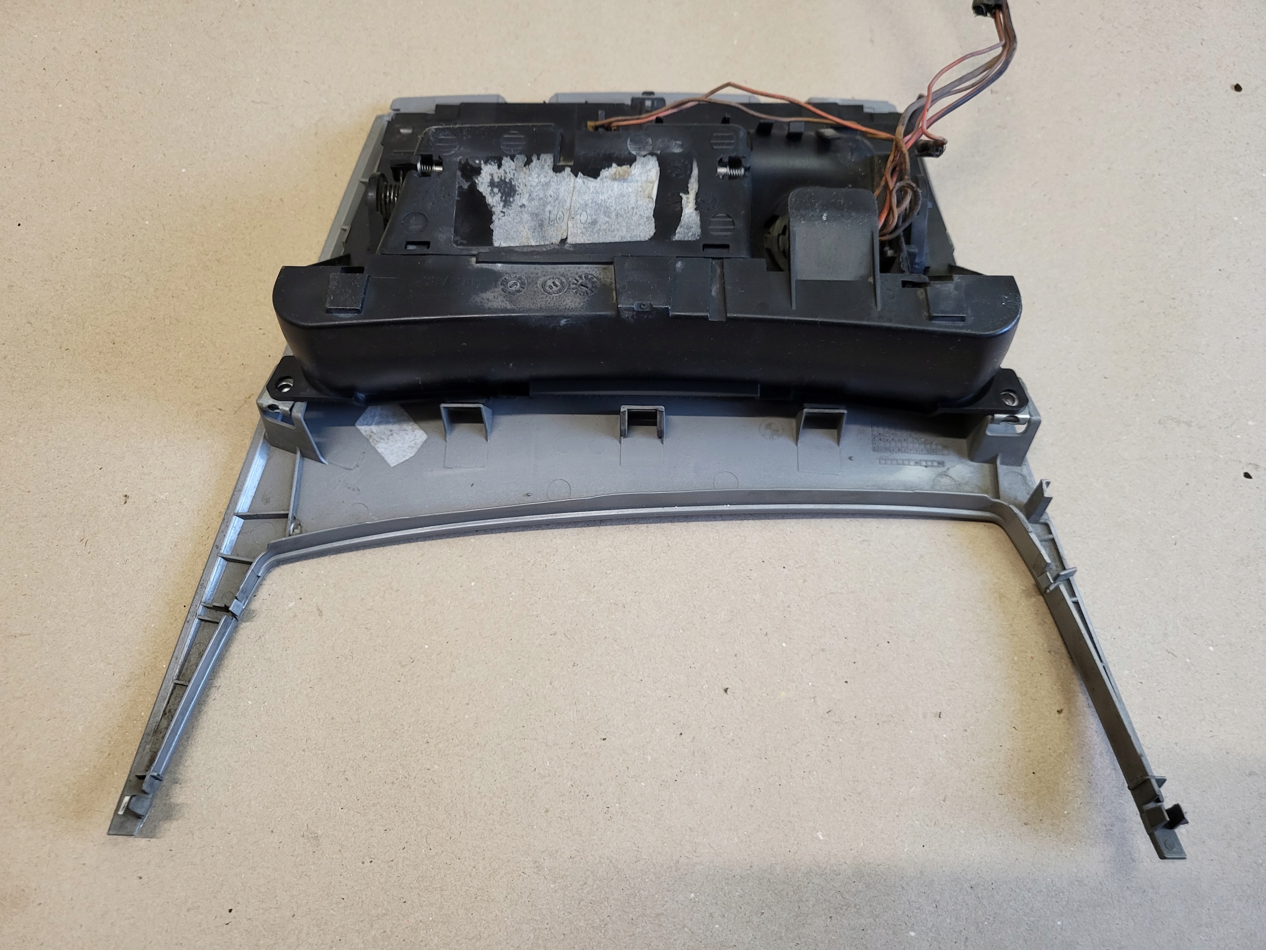 Handschuhfach Abdeckung, Hutablage DEKOR TUNELU SRODKOWEGO BMW 1 E87 E81 E82 528506/10 OE