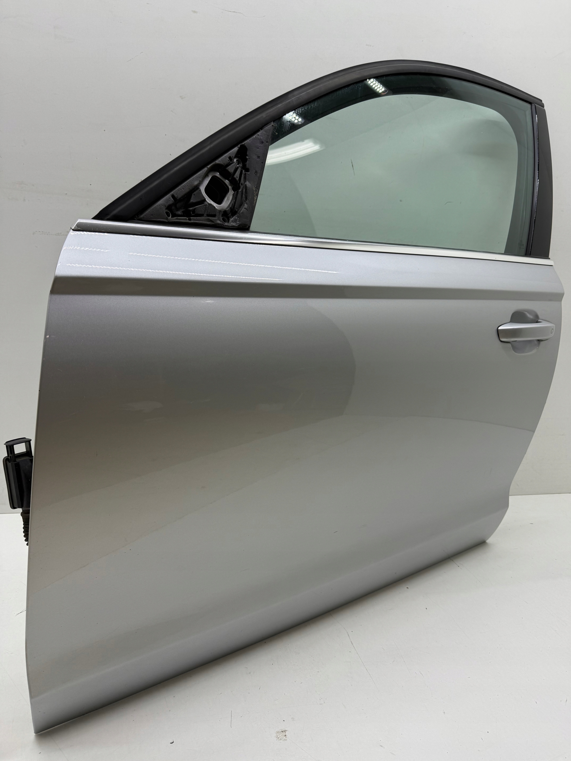 AUDI A6 S6 C7 door driver´s left front LX7W silver