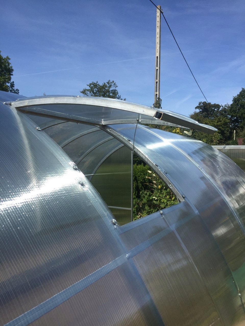 Okienko dachowe z rozstawem między lukami 0,67 m Kod producenta ok