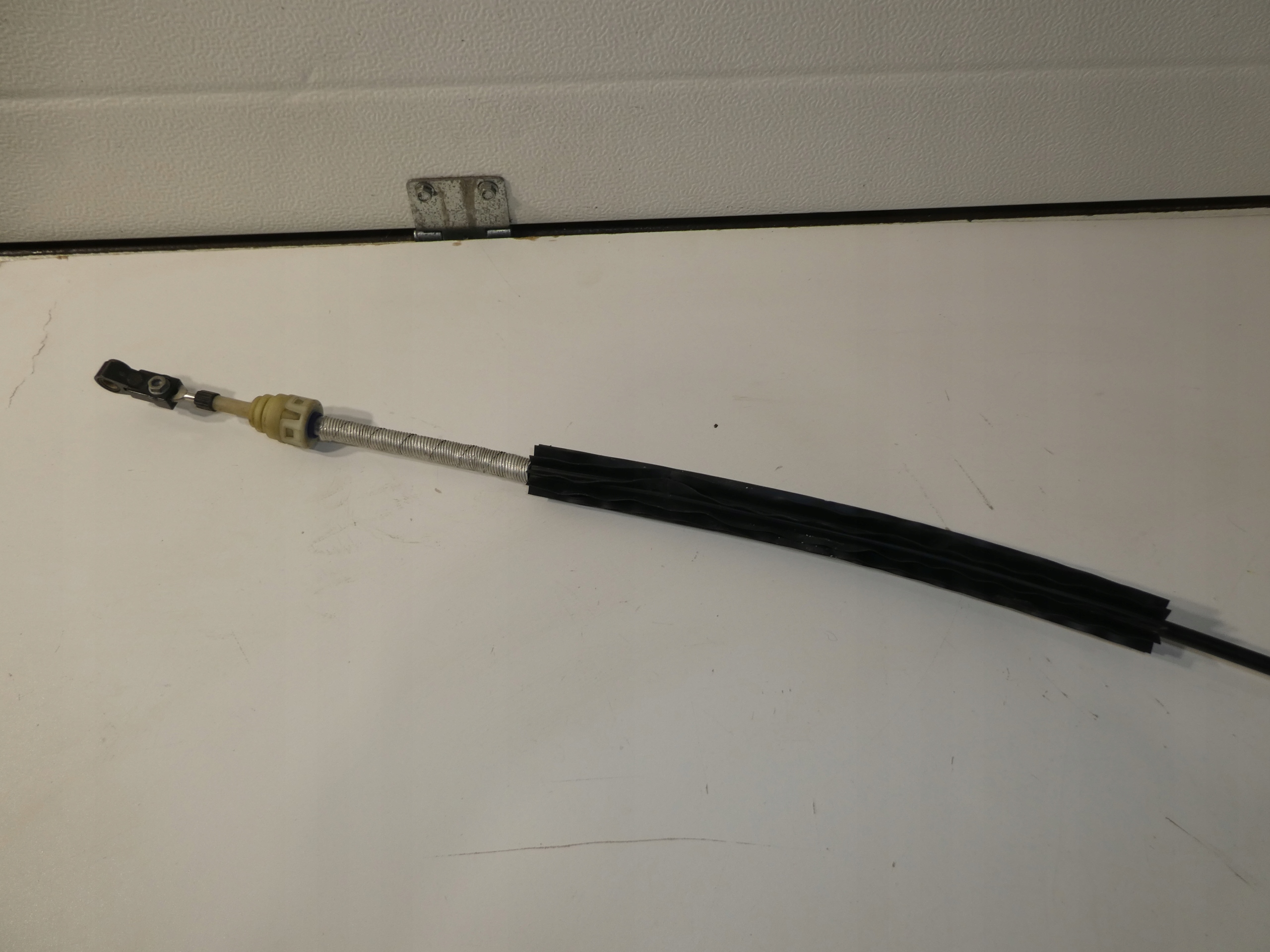 páčka změny převodů VW CADDY 2K5 1T1713025AS