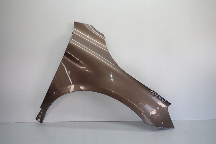 VOLVO XC60 08-16 fender right front front