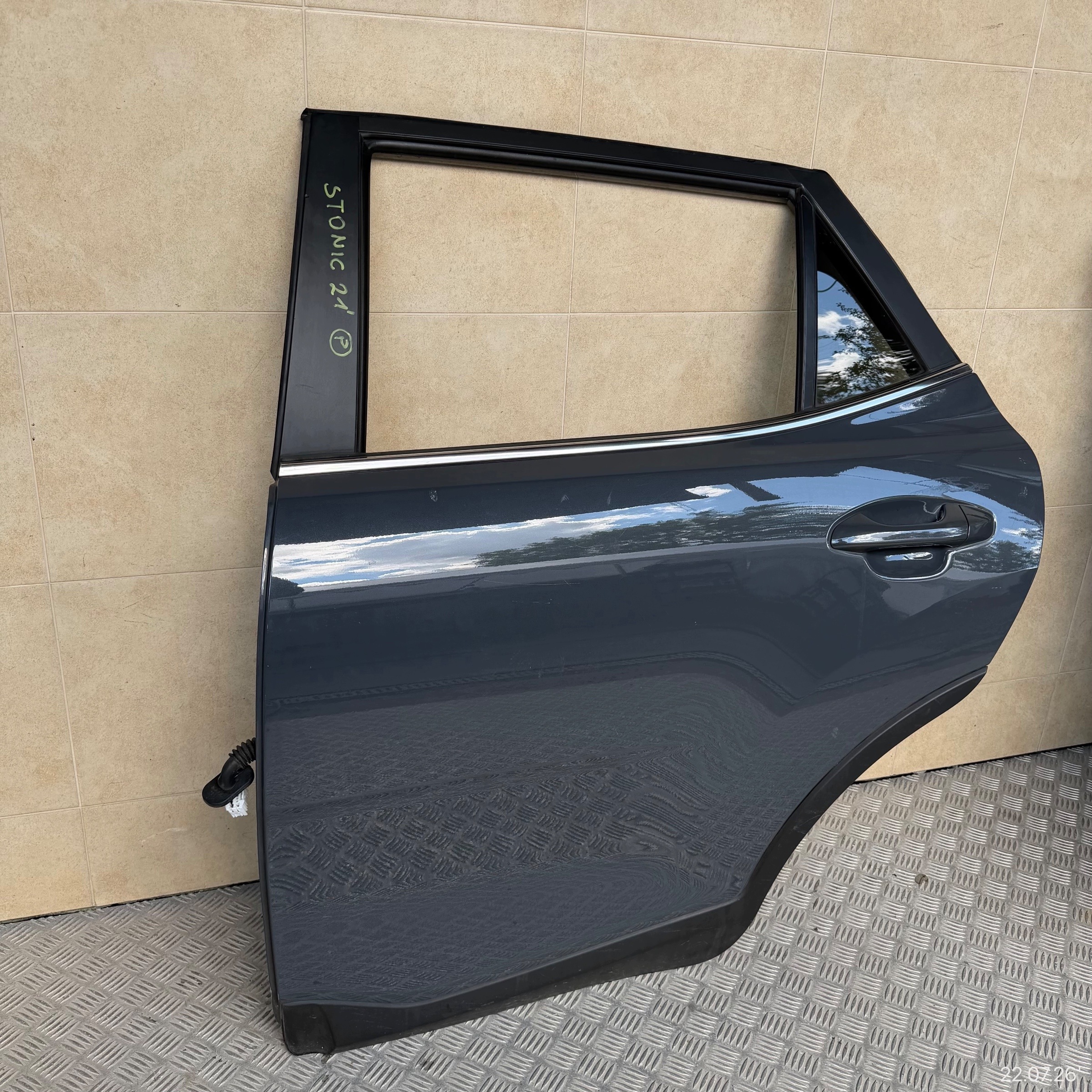 door complete rear. left KIA STONIC LIFT 2021 ROK