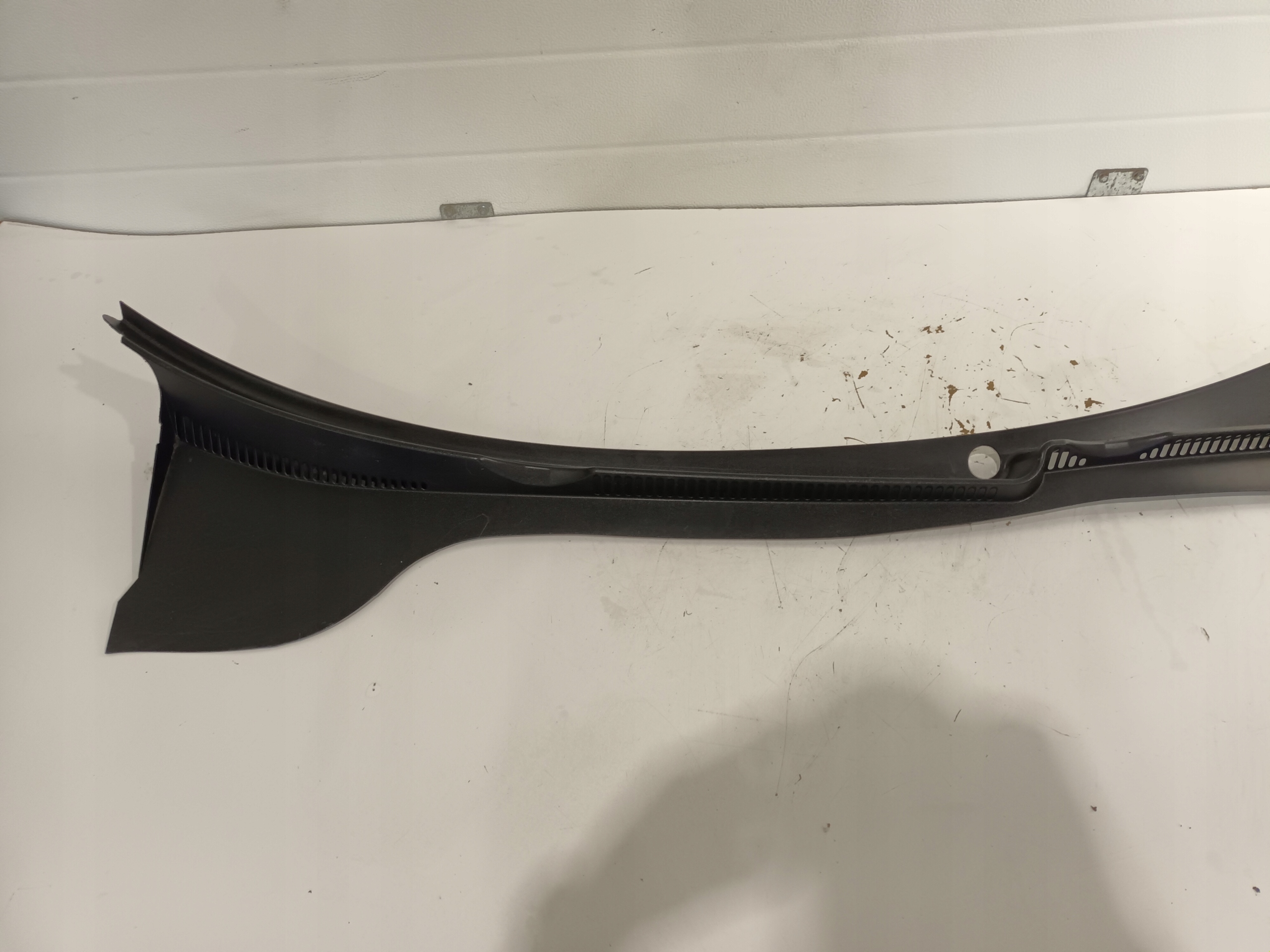 GOLF V VI HB torpedo plastic 1K1819415B