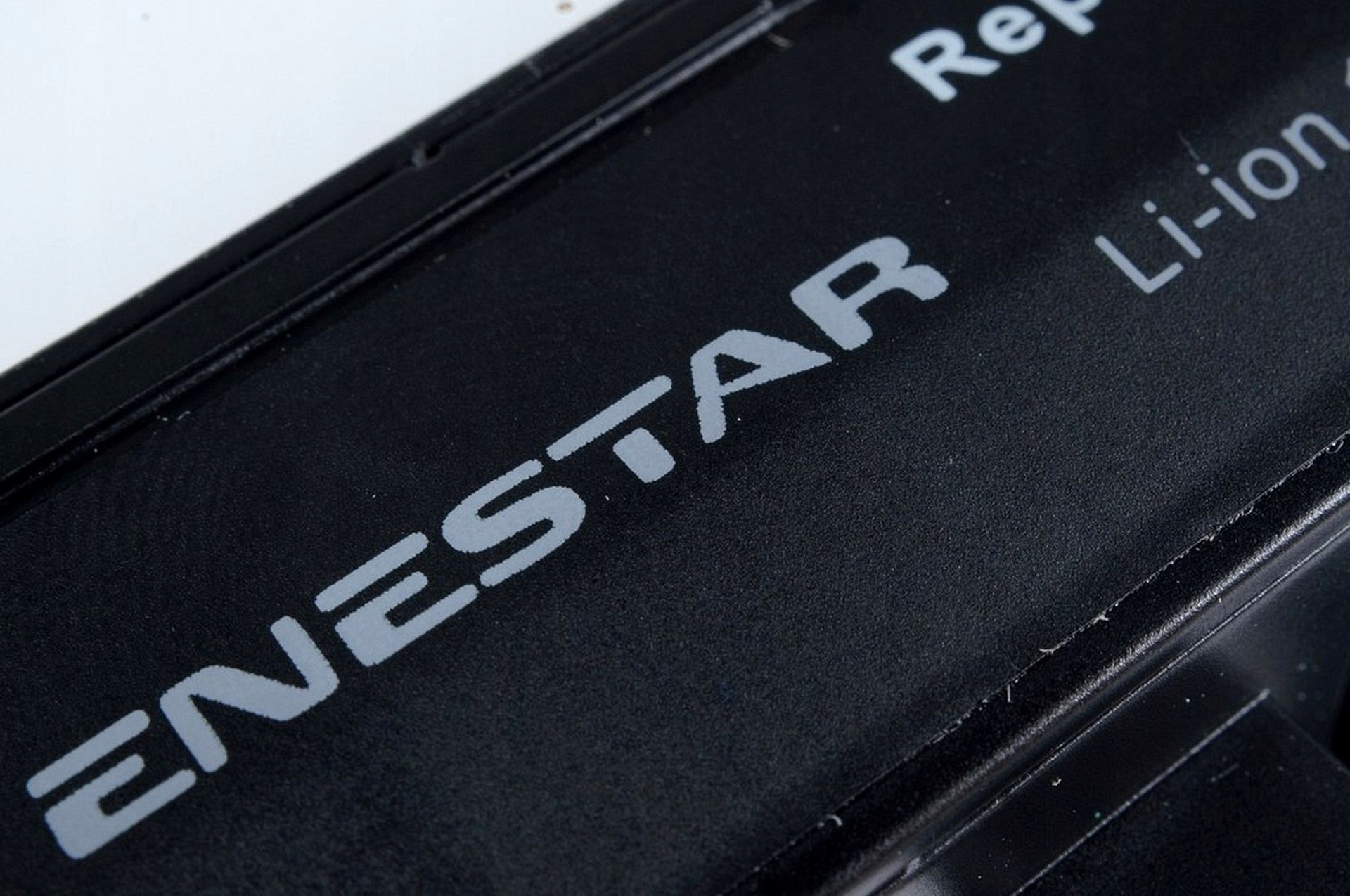 

Enestar bateria do Asus Rog GL552VW GL552V