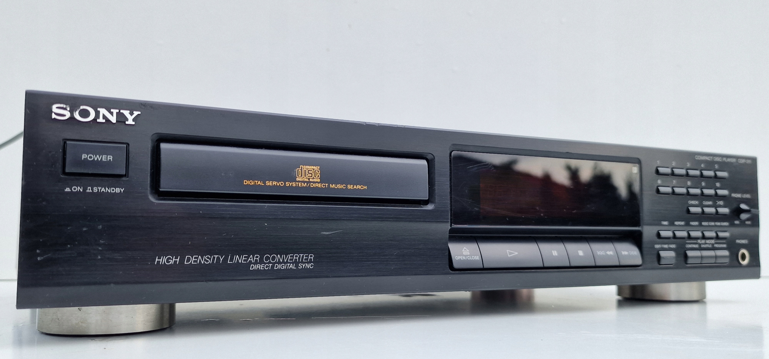 SONY CDP 311 odtwarzacz kompaktowy CD player Marka Sony