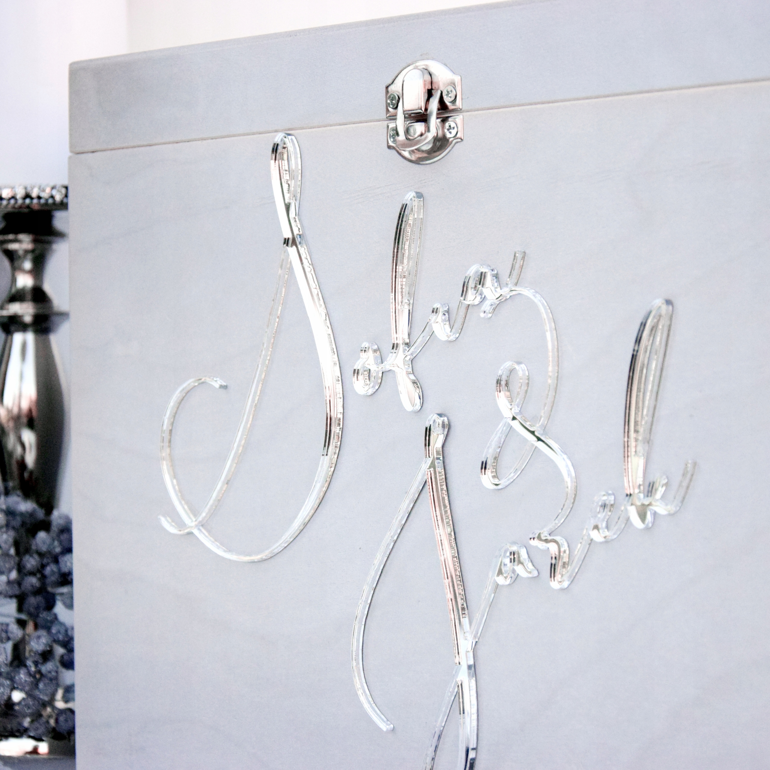 DUŻE SREBRNE Pudełko na KOPERTY + OBRĄCZKI glamour Rodzaj pudełko