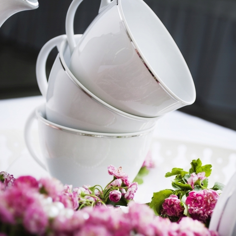 9718 Serwis Obiadowo-kawowy 12/84 Platynowa Linia Akcent Porcelana Chodzież