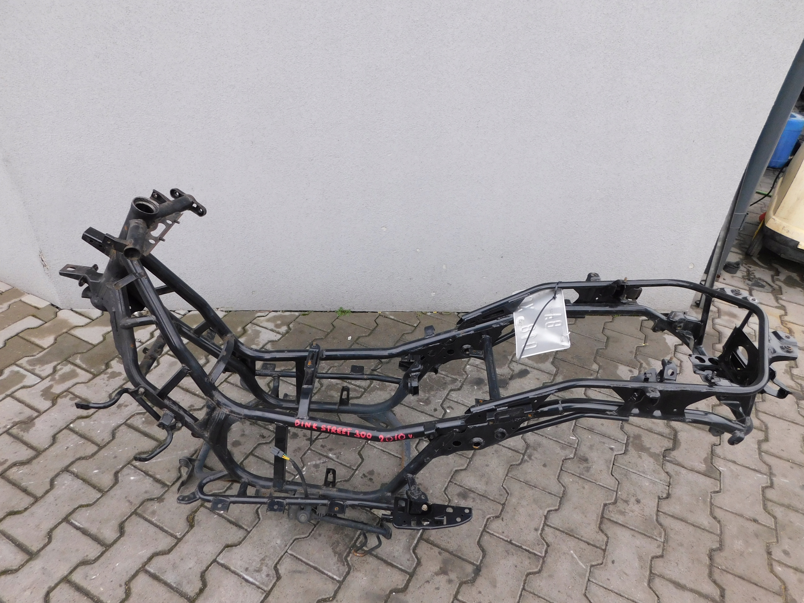 Kymco DINK STREET 300 рамка документи 2010