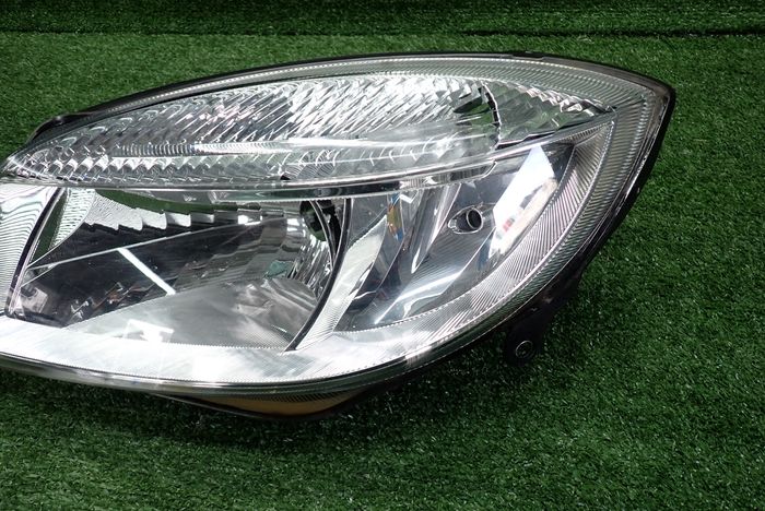 SKODA FABIA II 07-10 reflektor left light left