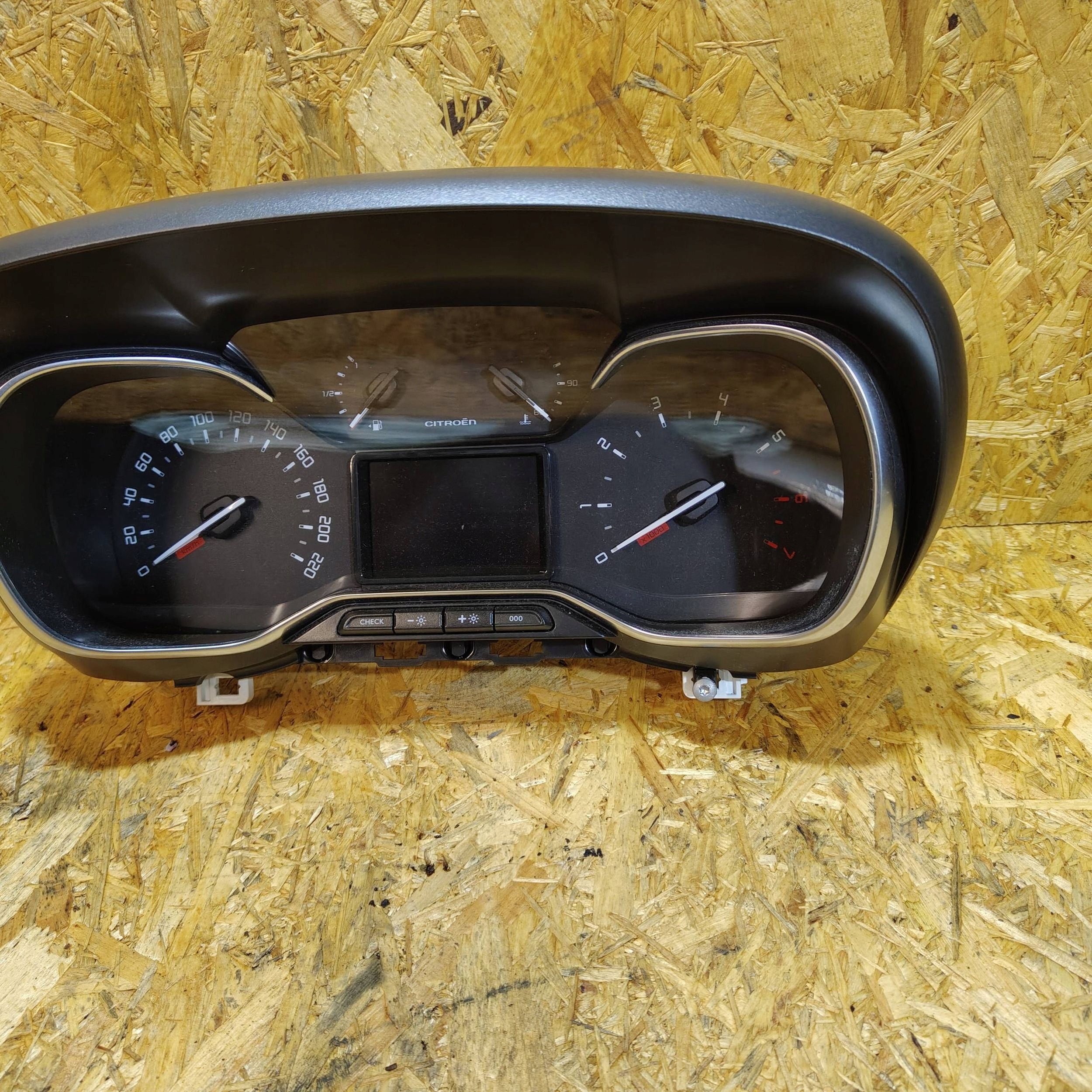 dials Citroen C3 Aircross 09062018 1.2 thp