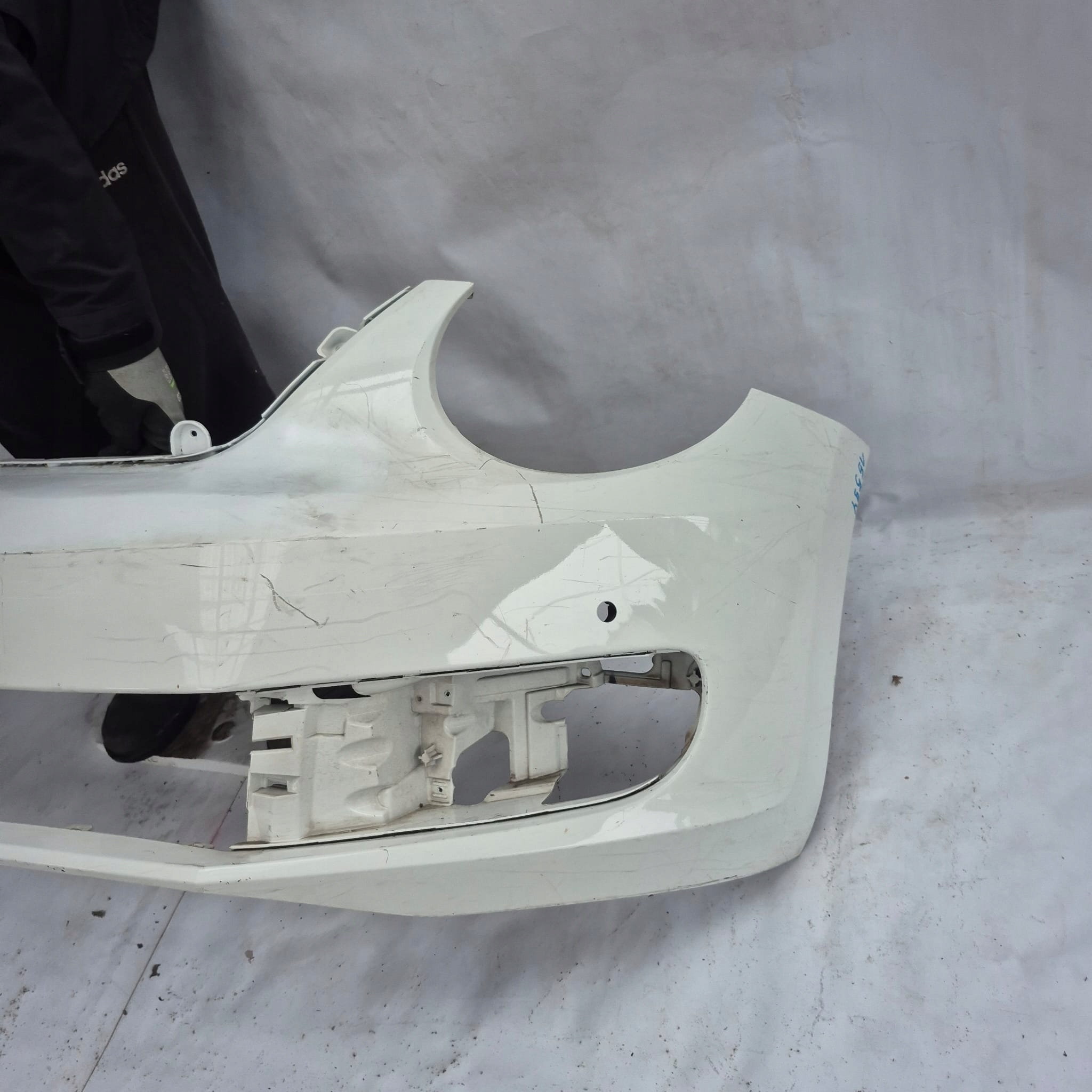 VW BEETLE 5C 11-16 bumper front front PDC