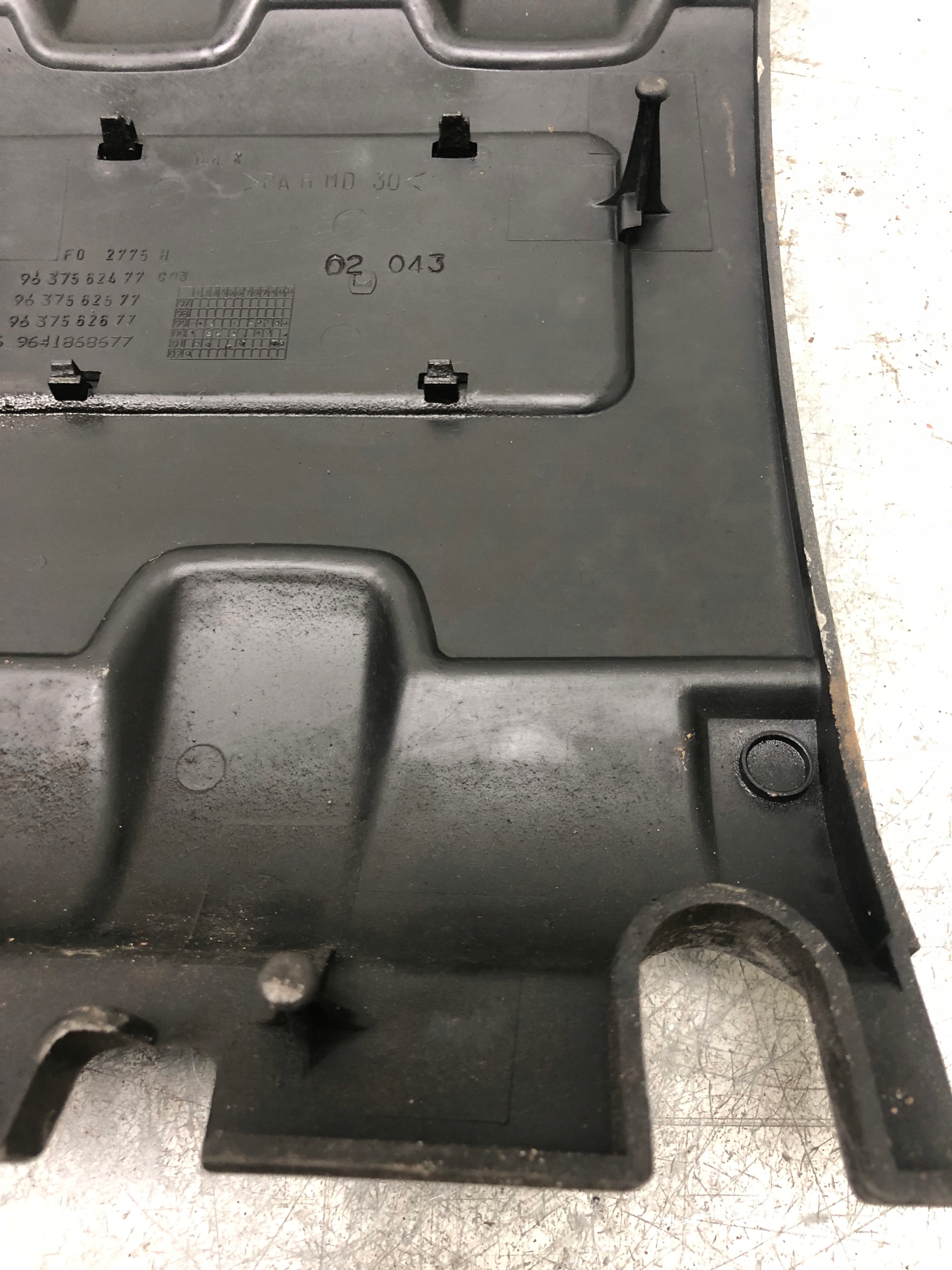 cover motor cover RENAULT V6 9637562677