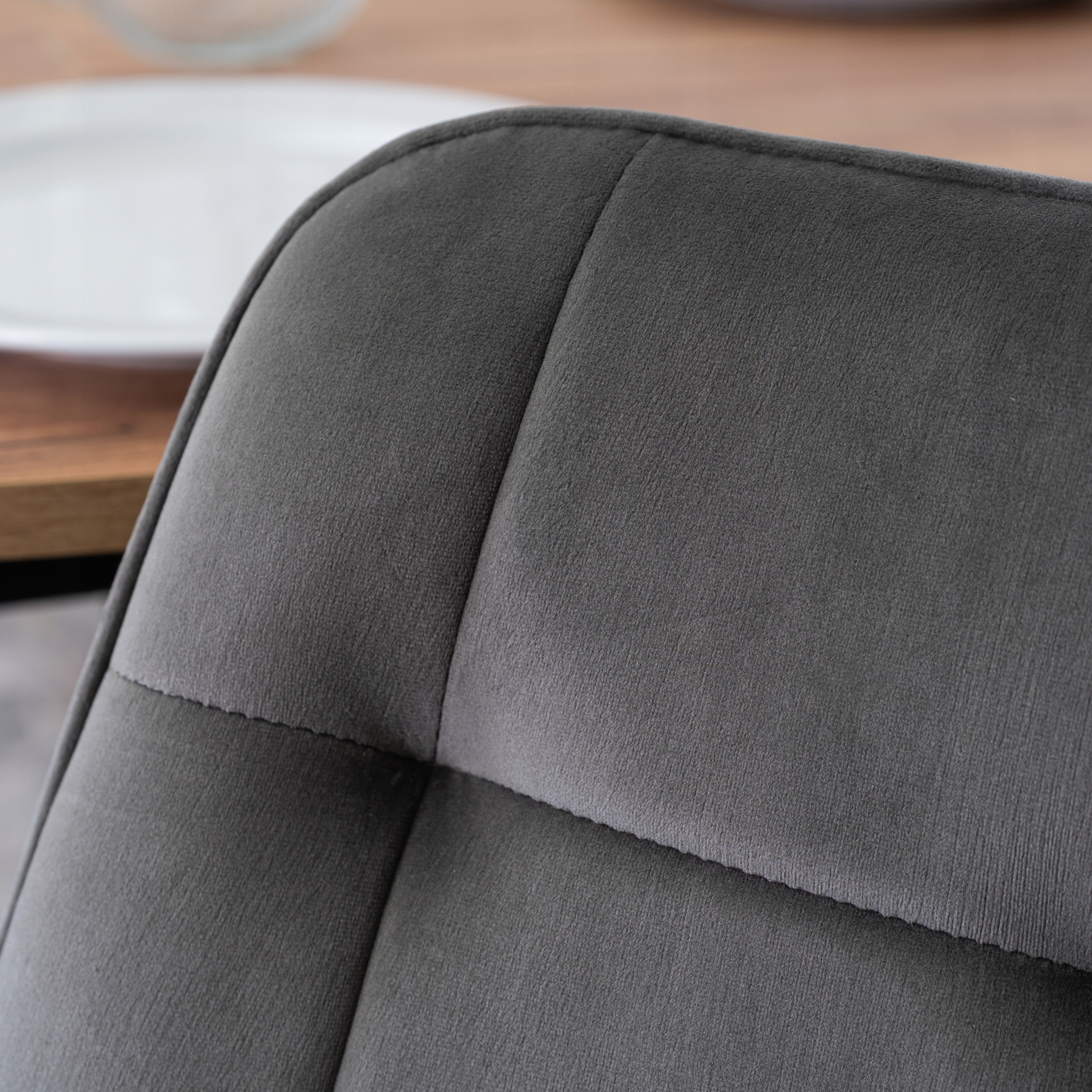 Krzesło Tapicerowane Welurowe Do Salonu Jadalni Kuchenne Szare CHRIS Głębokość mebla 55 cm