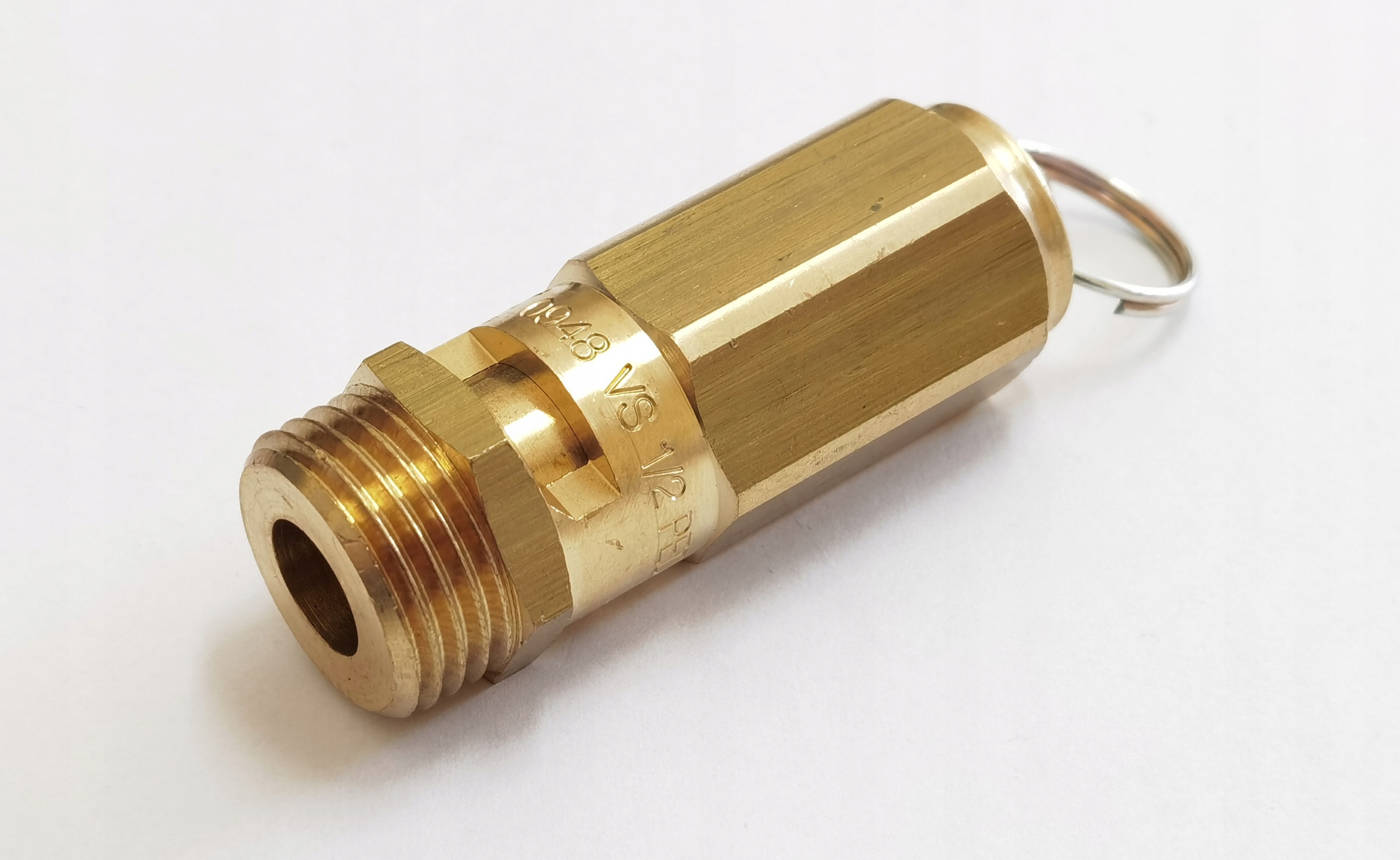 Zawór bezpieczeństwa kompresora 1/2" 16 BAR EAN (GTIN) 3645325544241