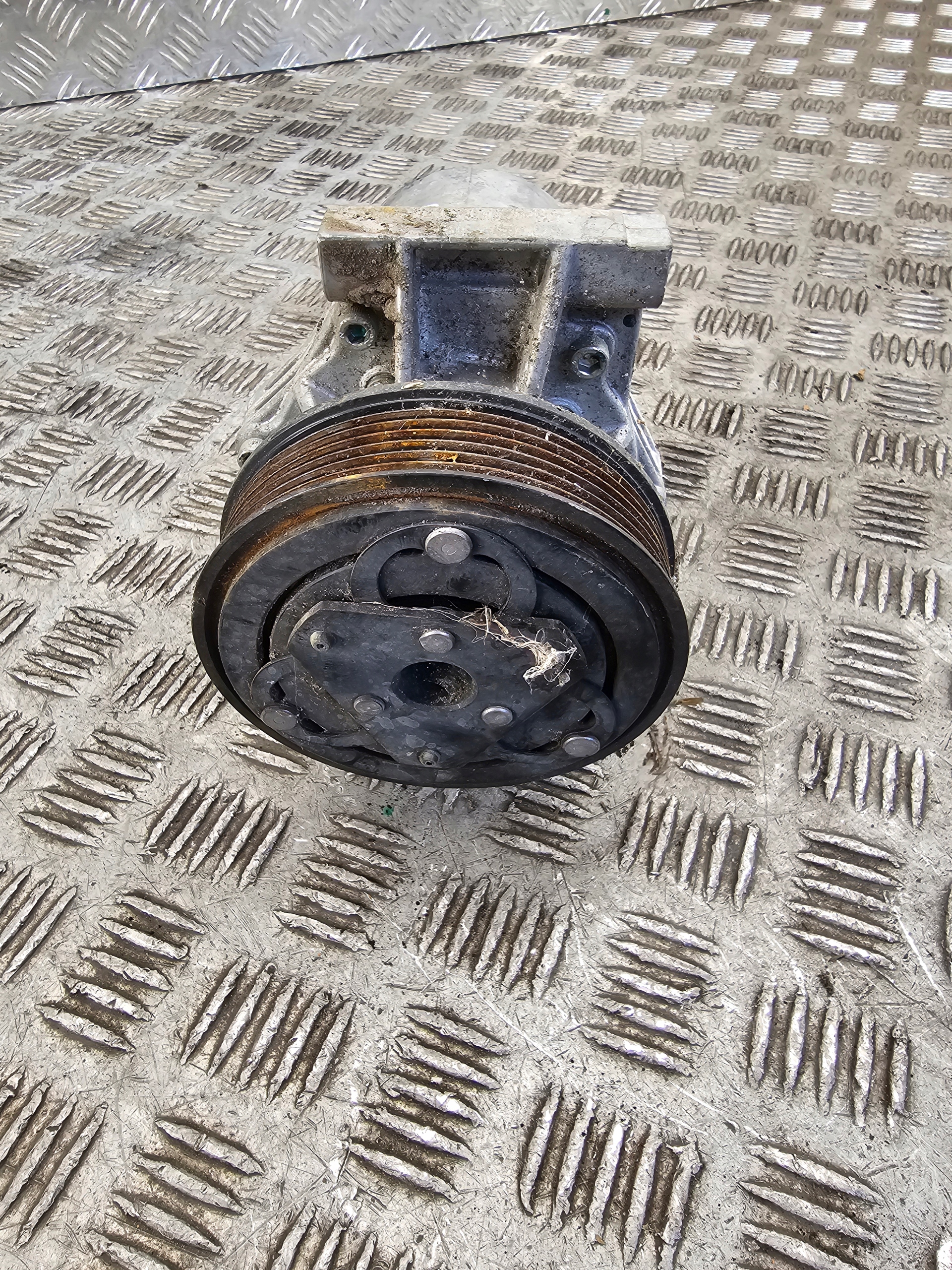 DACIA DUSTER 1.2 TCE Klimakompressor klimaanlage 926008367R