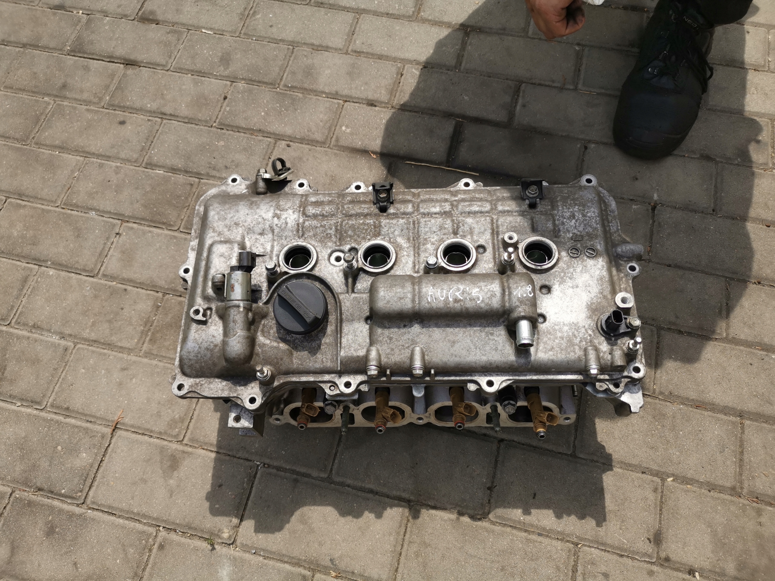 GŁOWICA + WAŁKI TOYOTA AURIS II E180 E18 1.8 H HYBRYDA X2ZR-W20