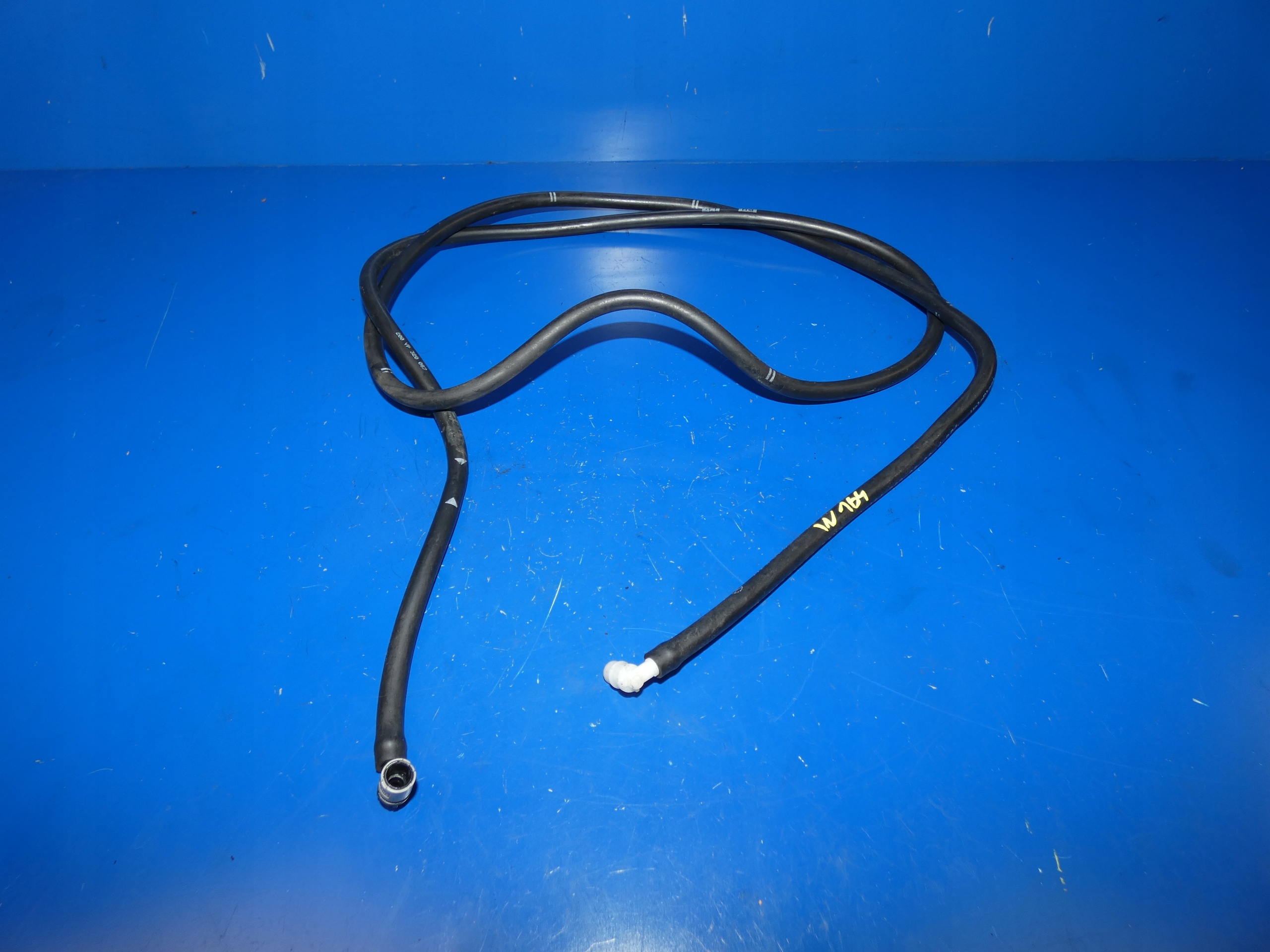 A1648602692 - MERCEDES ML W164 шланг шланг омивача