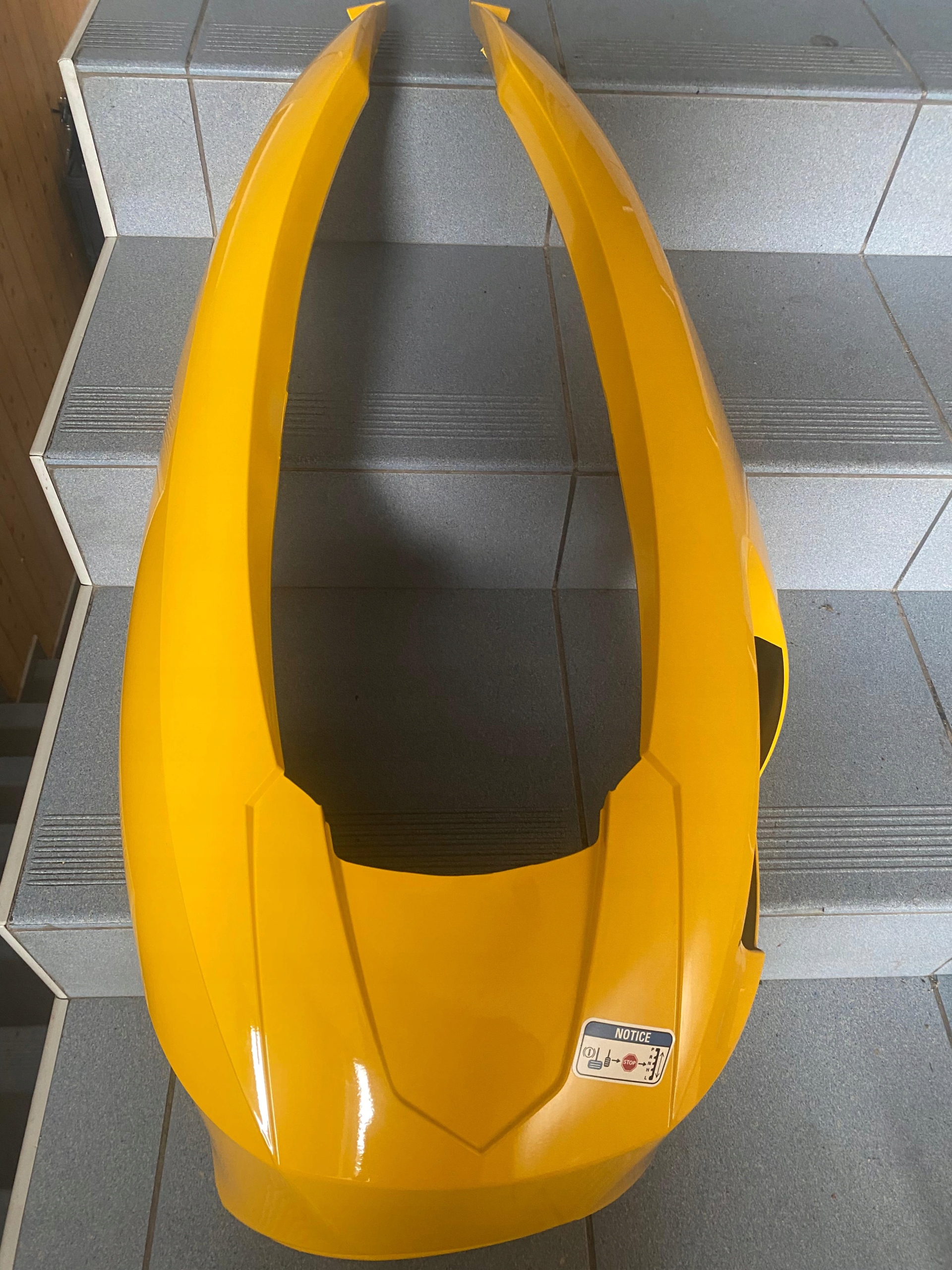 Centrálny panel Ren G2 Neon Yellow 715007531