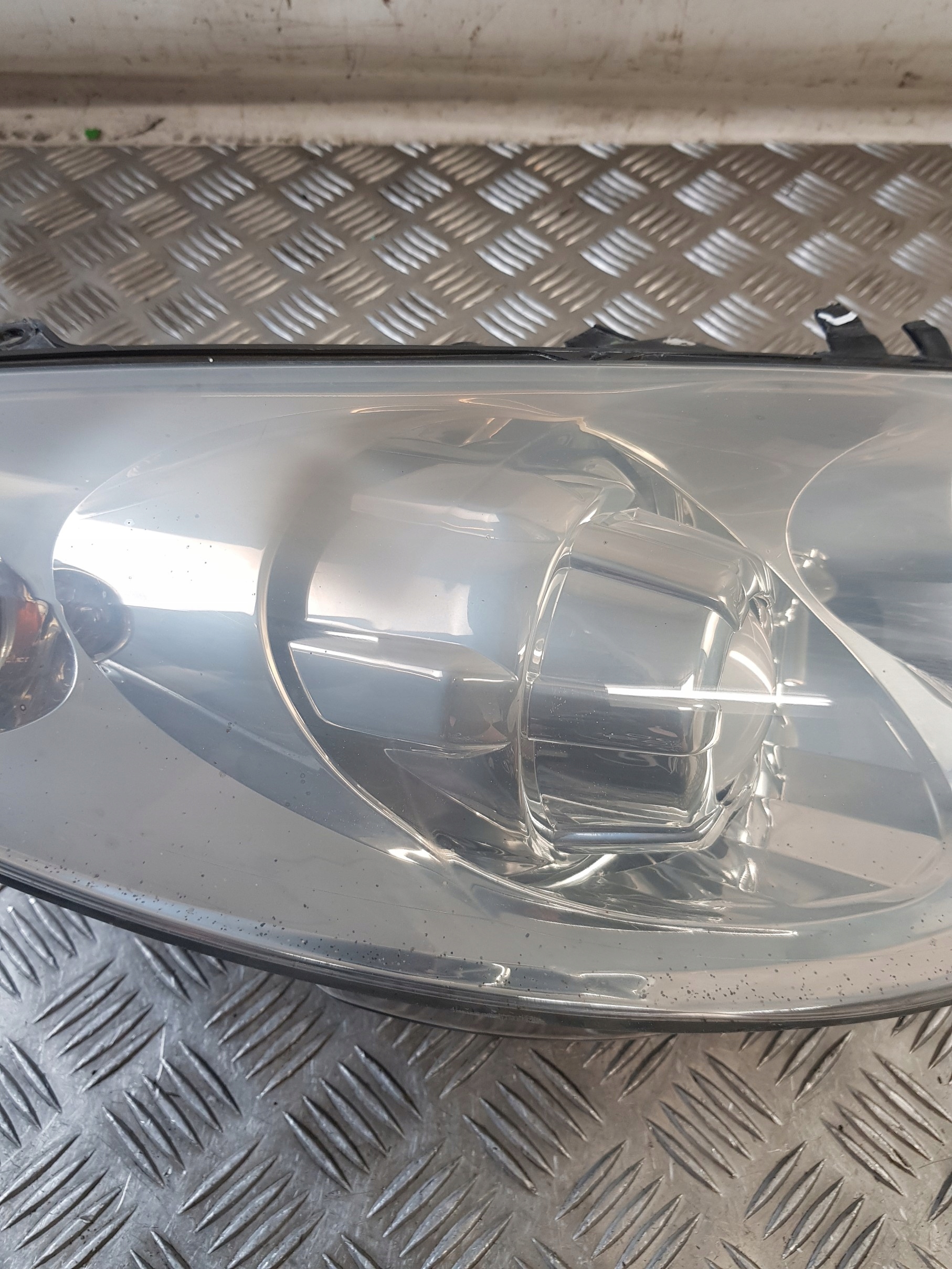 light right front PEUGEOT 307 LIFT 05R