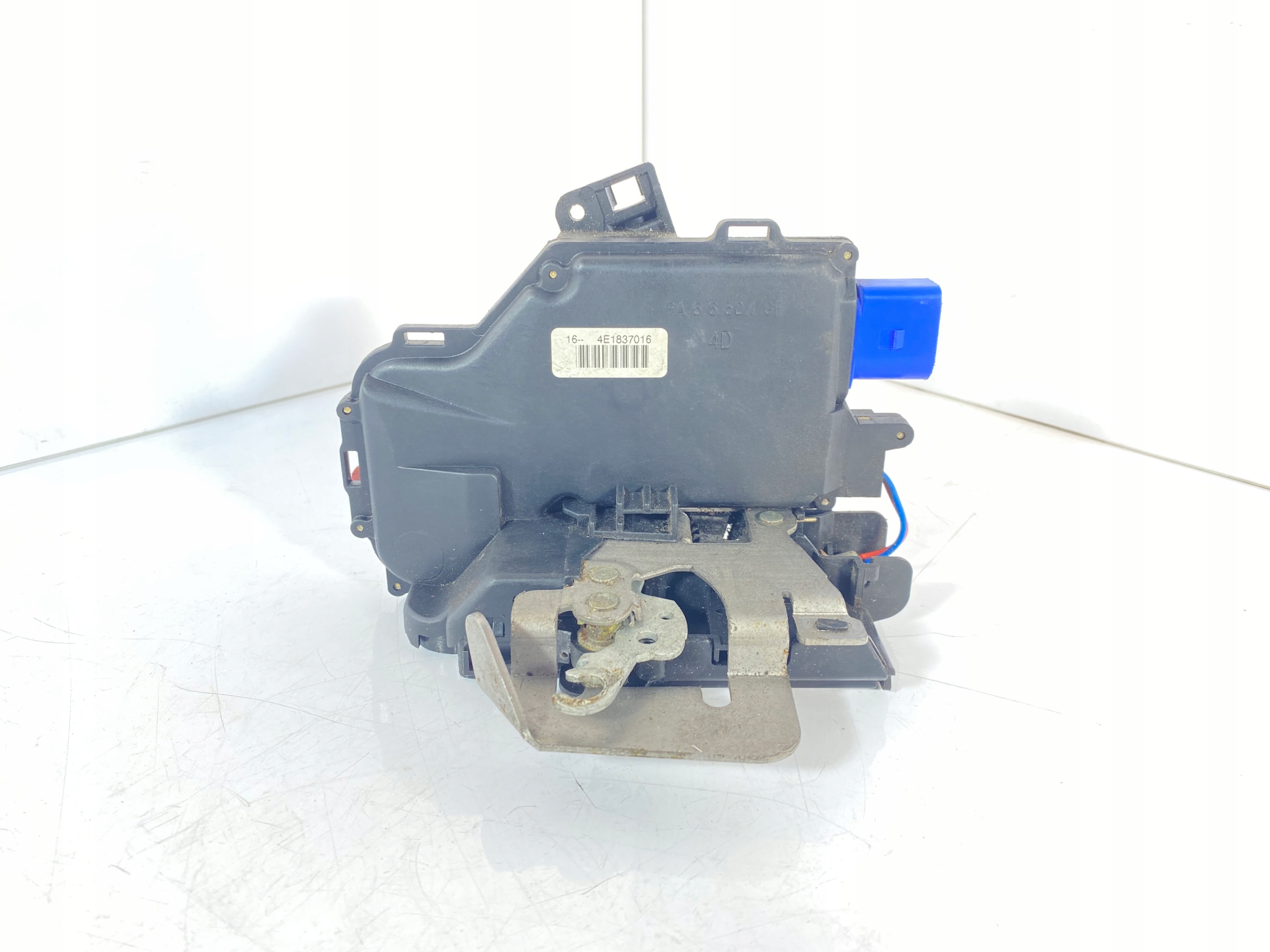 Audi A3 8P A8 D3 lock door right front 4E1837016
