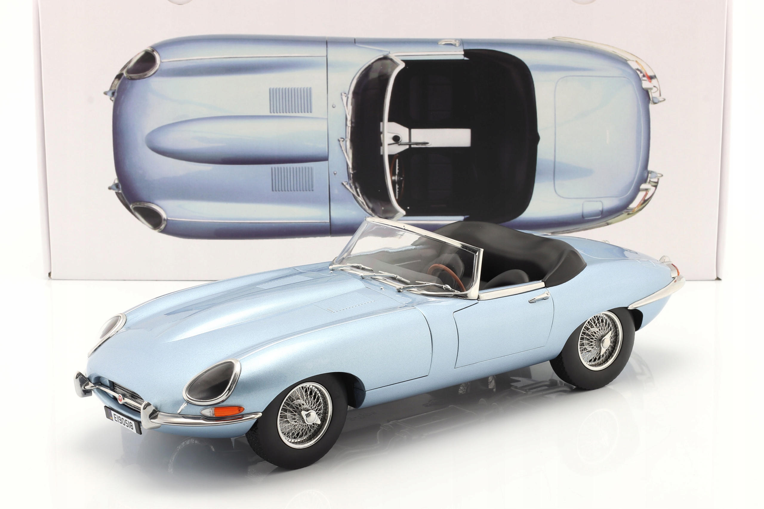 Norev Jaguar E-type Cabrio 1962 Modrá metalíza 1:12
