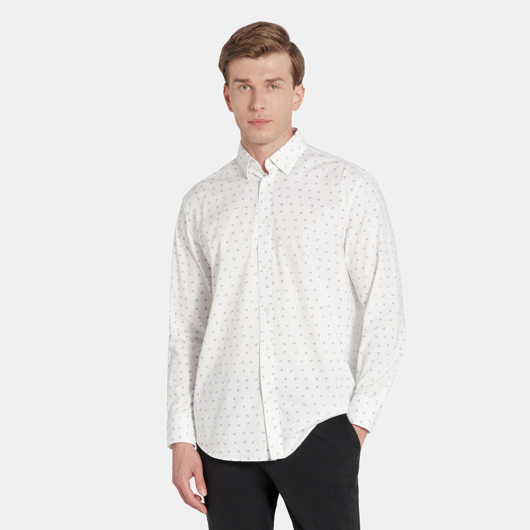 Bílá pánská košile ve vzoru paisley Regular Fit Pako Lorente vel L