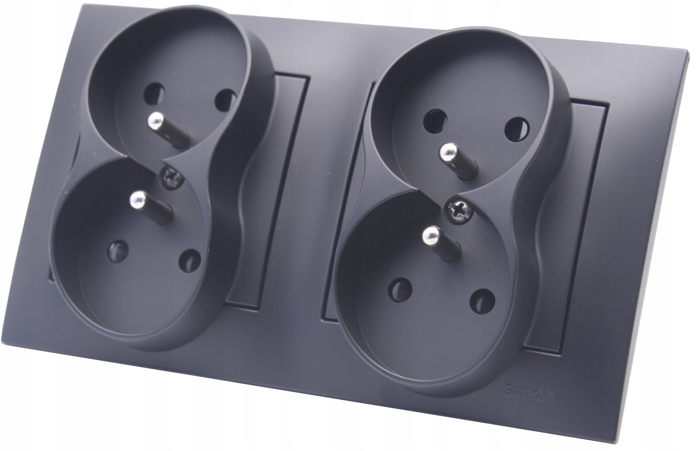 Černá zásuvka 4-vstupová sada s rámečkem do obývacího pokoje Kontakt Simon 54 Premium