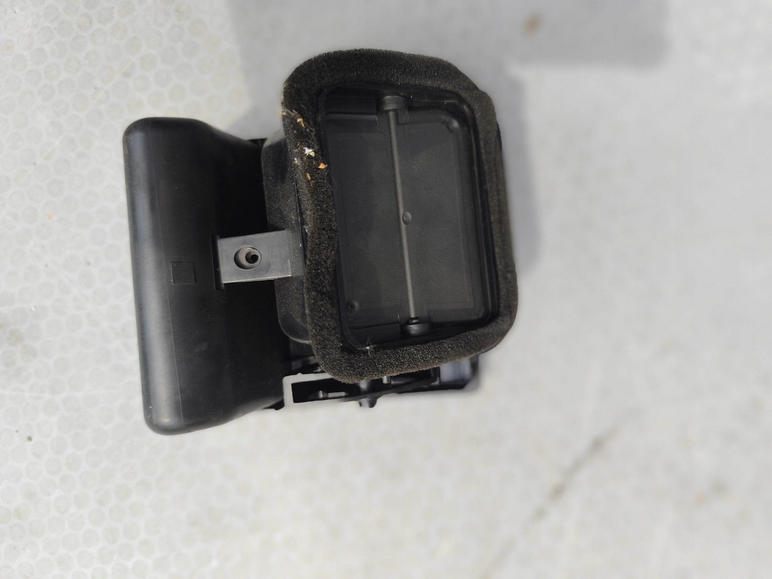 VW T5 T5 LIFT grid air conditioning devices right