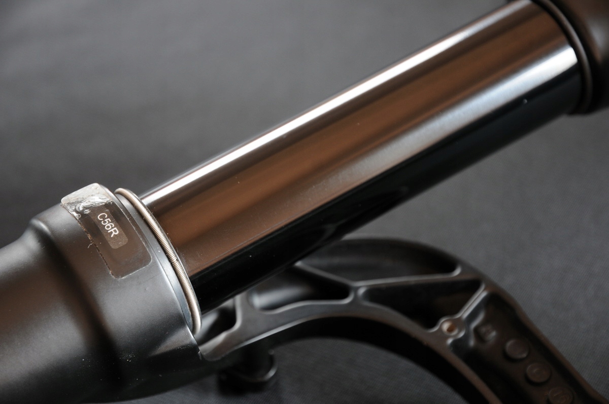 amortyzator 29" FOX Performance SC 32 FLOAT Mocowanie hamulca tarcza