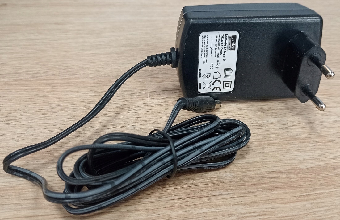 -% AKUMULATOR 18V 3Ah + ŁADOWARKA Li-Ion BP1830G Seria BP1830G