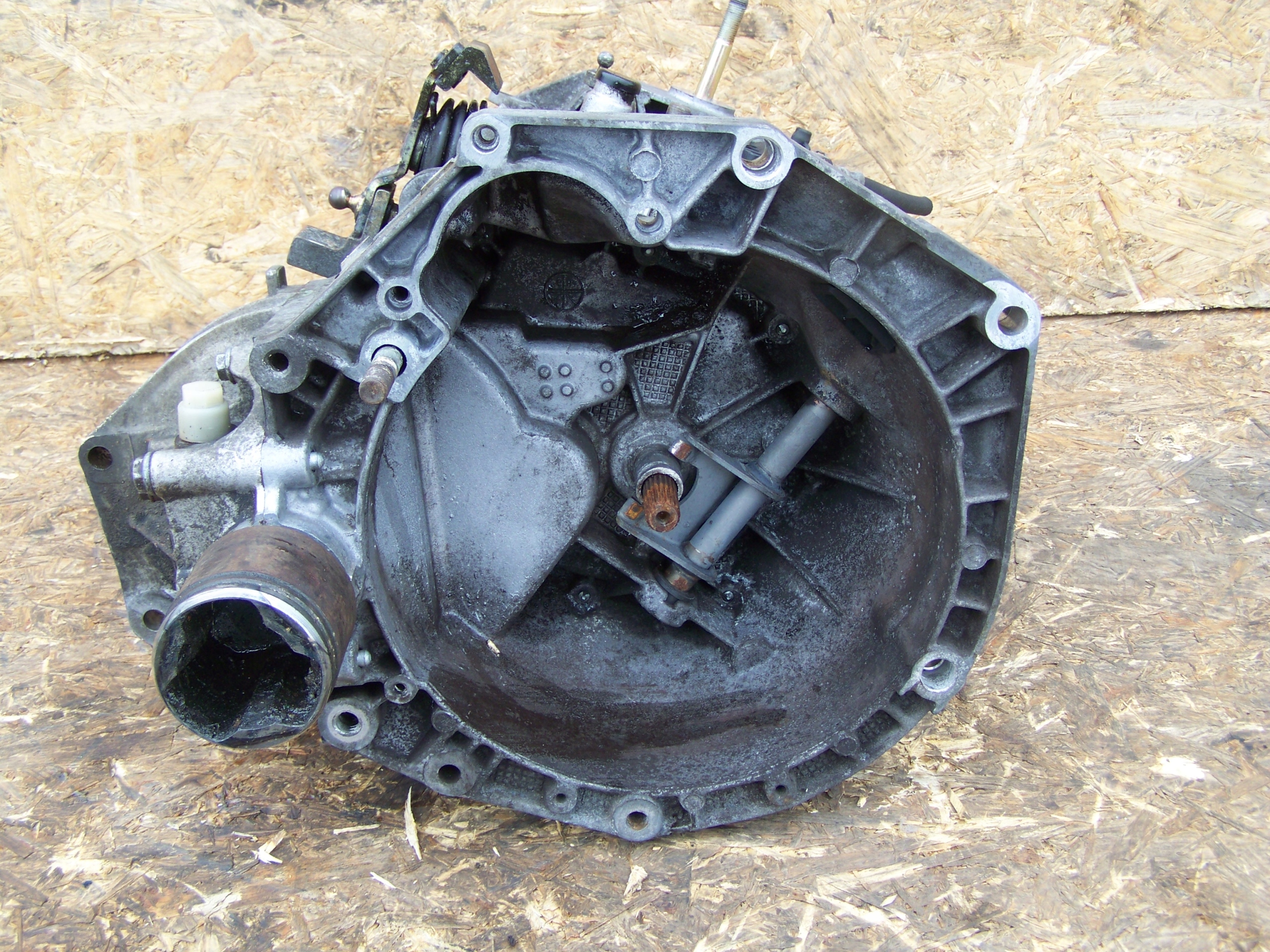 PL042905 кпп fiat браво marea brava 1.8 16v купить бу по цене 9649 руб. Z1812655