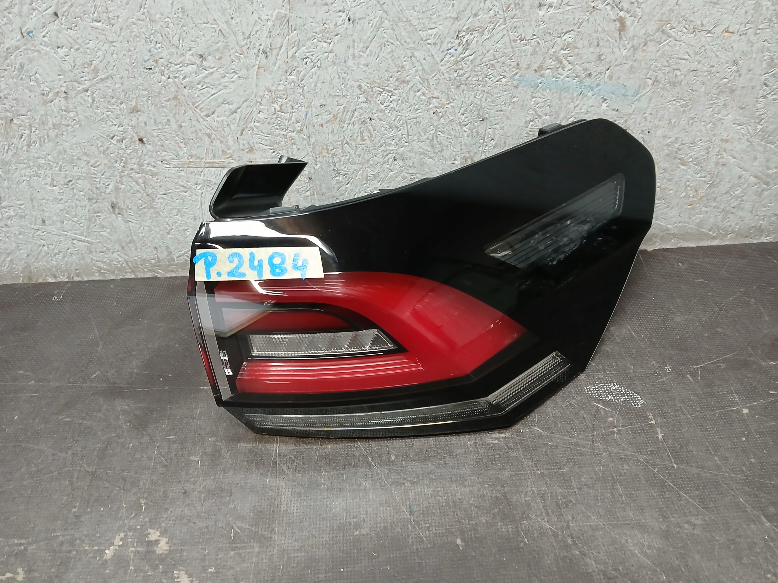light rear part right VW TAIGO LED 2G7945096