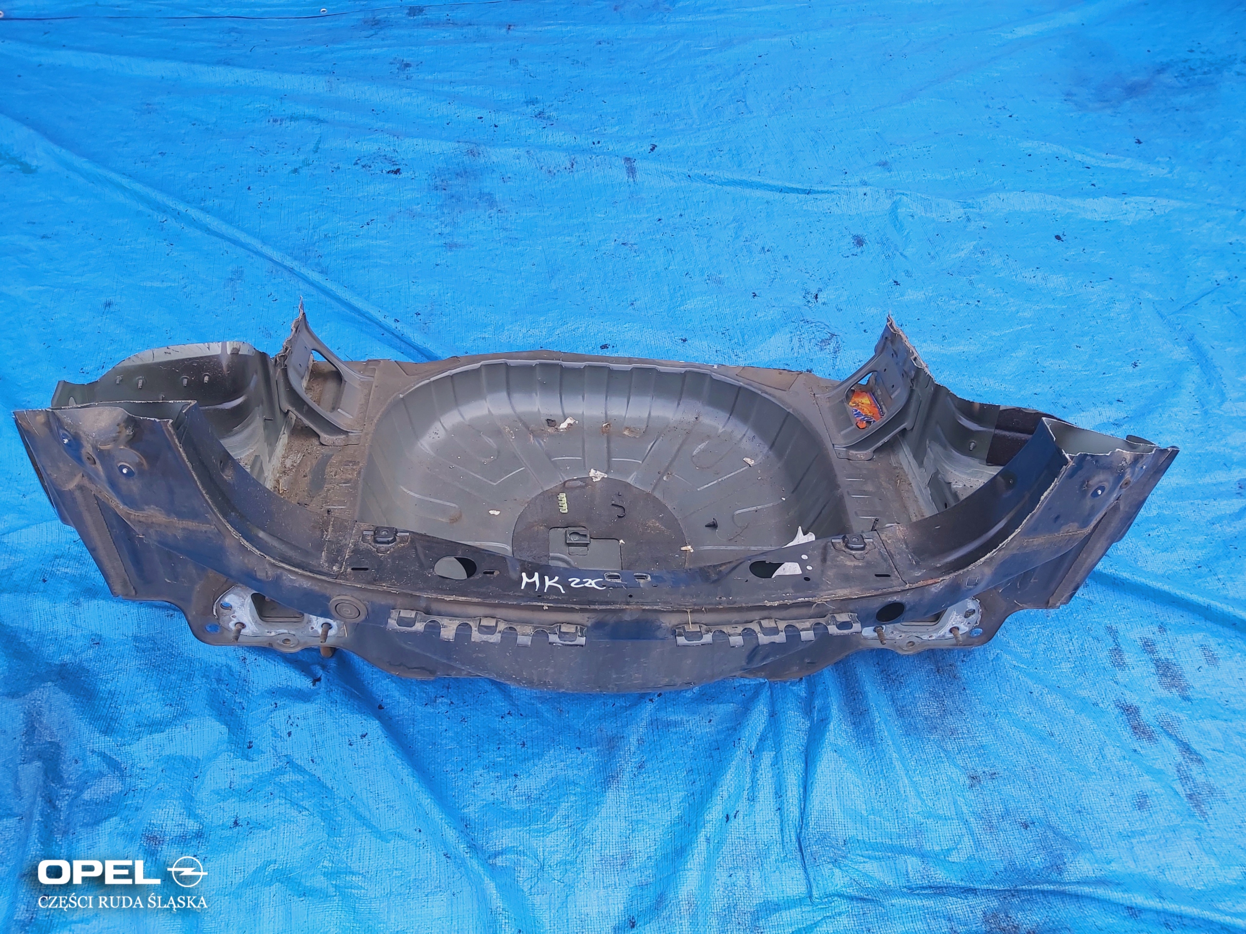 OPEL-CZĘŚCI Mokka X Ściana dupa wanna pas tył Z22C