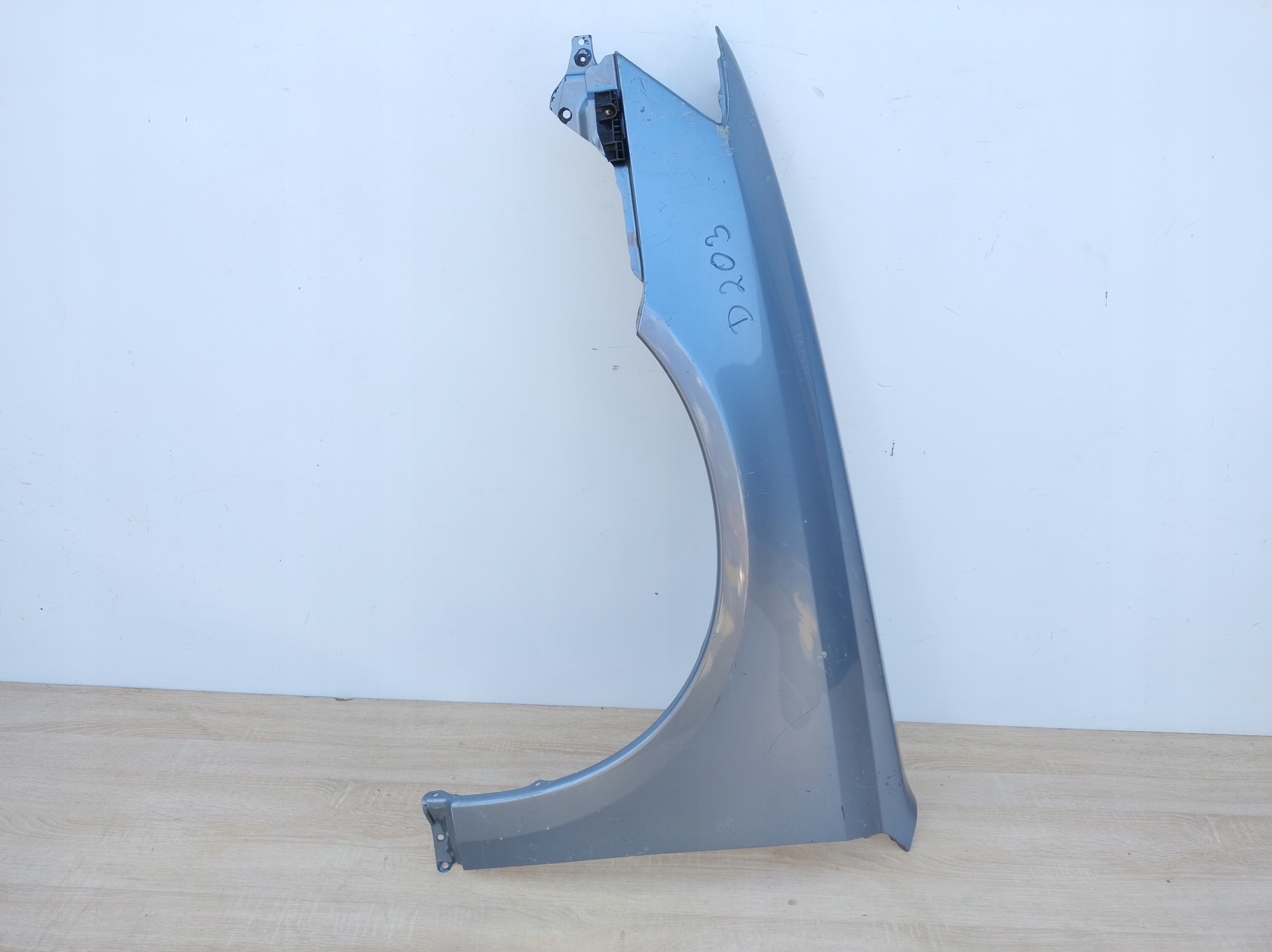 SUBARU LEGACY 03-09 ROK left fender front + support