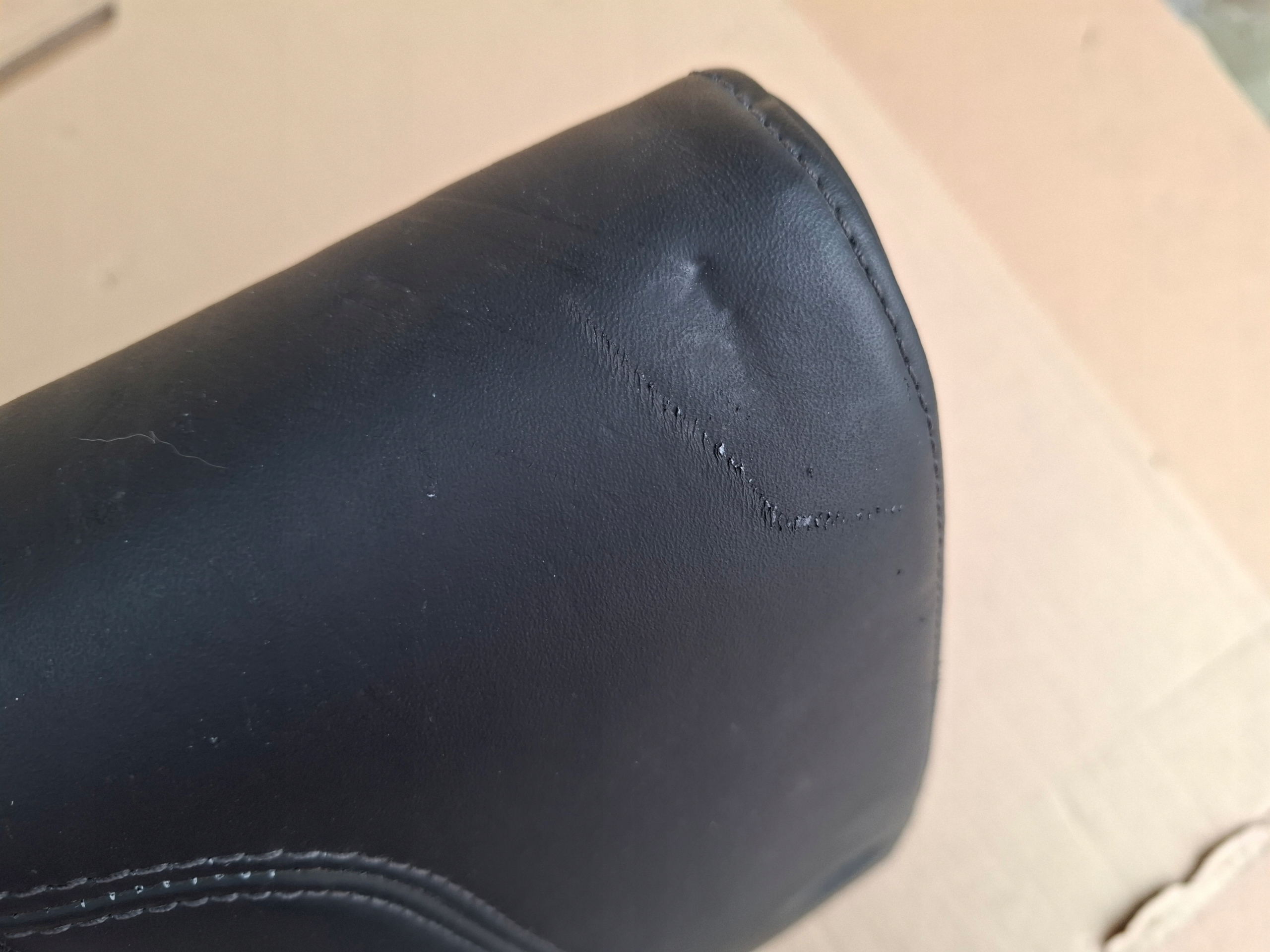 OPARCIE KANAPY rear part right PORSCHE 911 992 19r