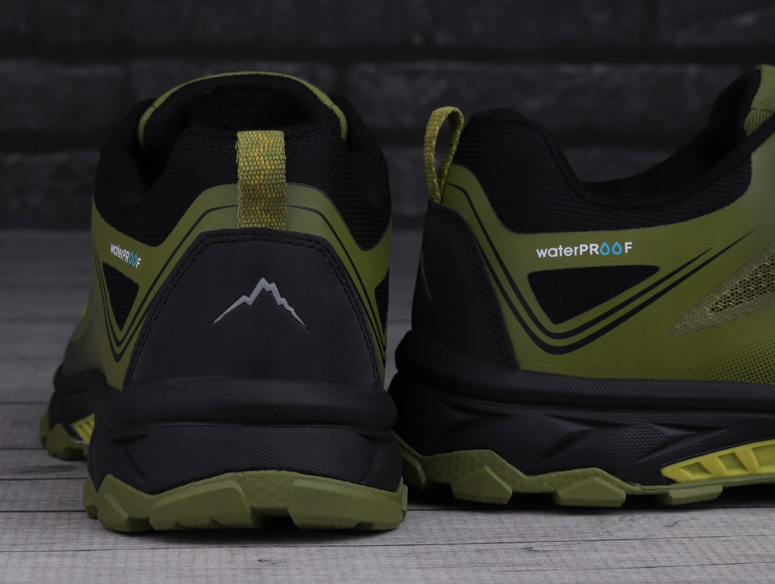 Buty Elbrus ERGIDES WP WOODBINE/CITRONELLE/BLACK Rozmiar 44