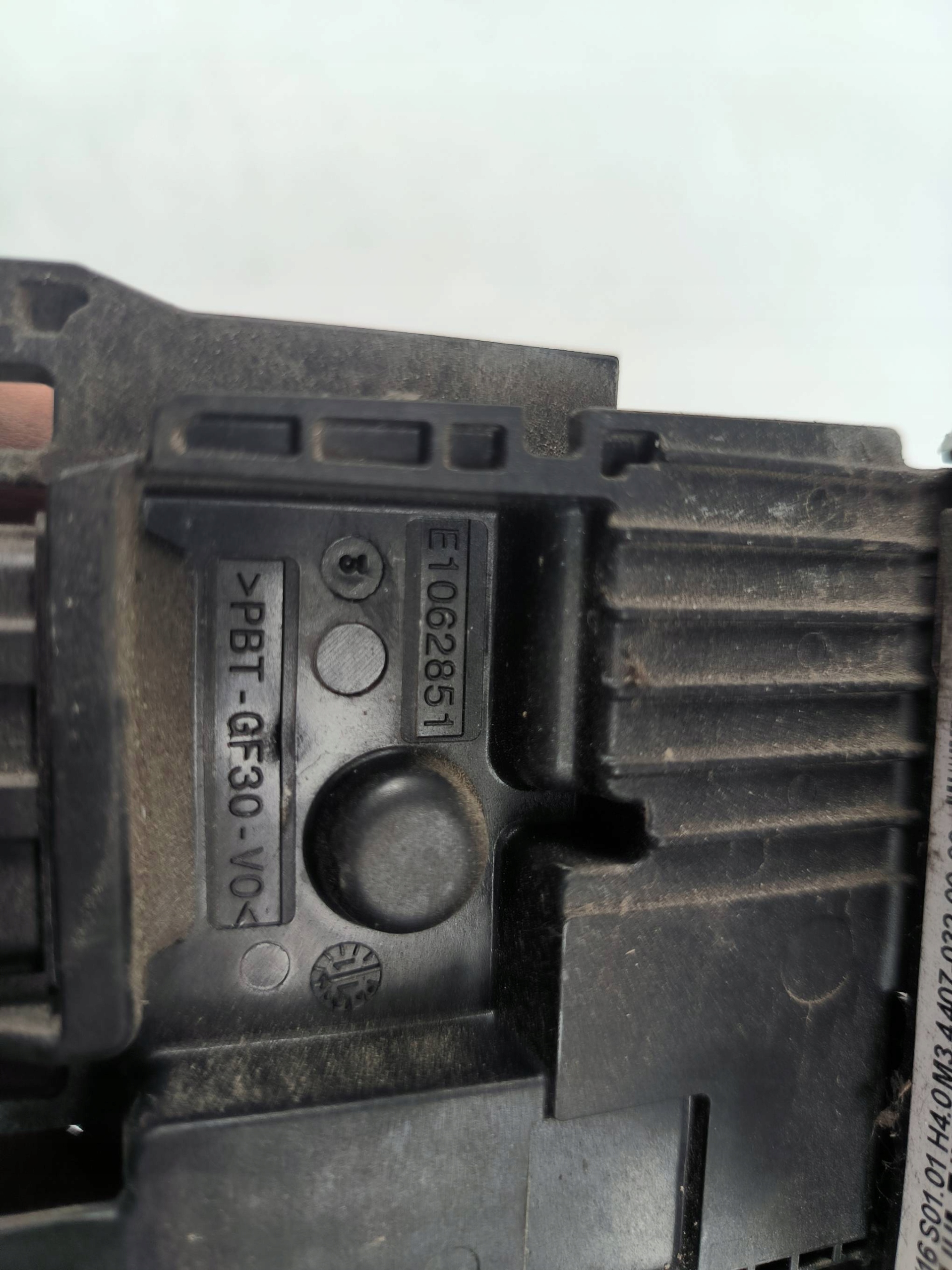 voltage module 9665877980 PEUGEOT 508 and SW